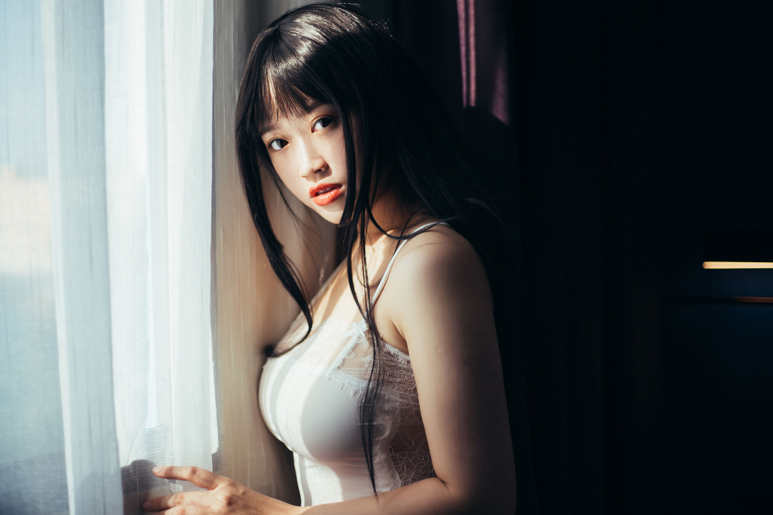 [网红COSER写真] 动漫博主维他奶泽 - 睡衣湿身第2张