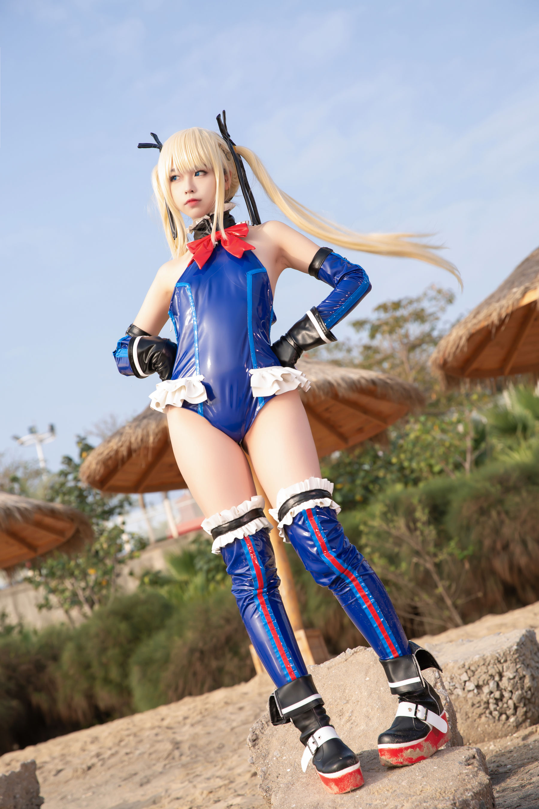 [网红COSER写真] 动漫博主G44不会受伤 - 玛丽连体衣第10张