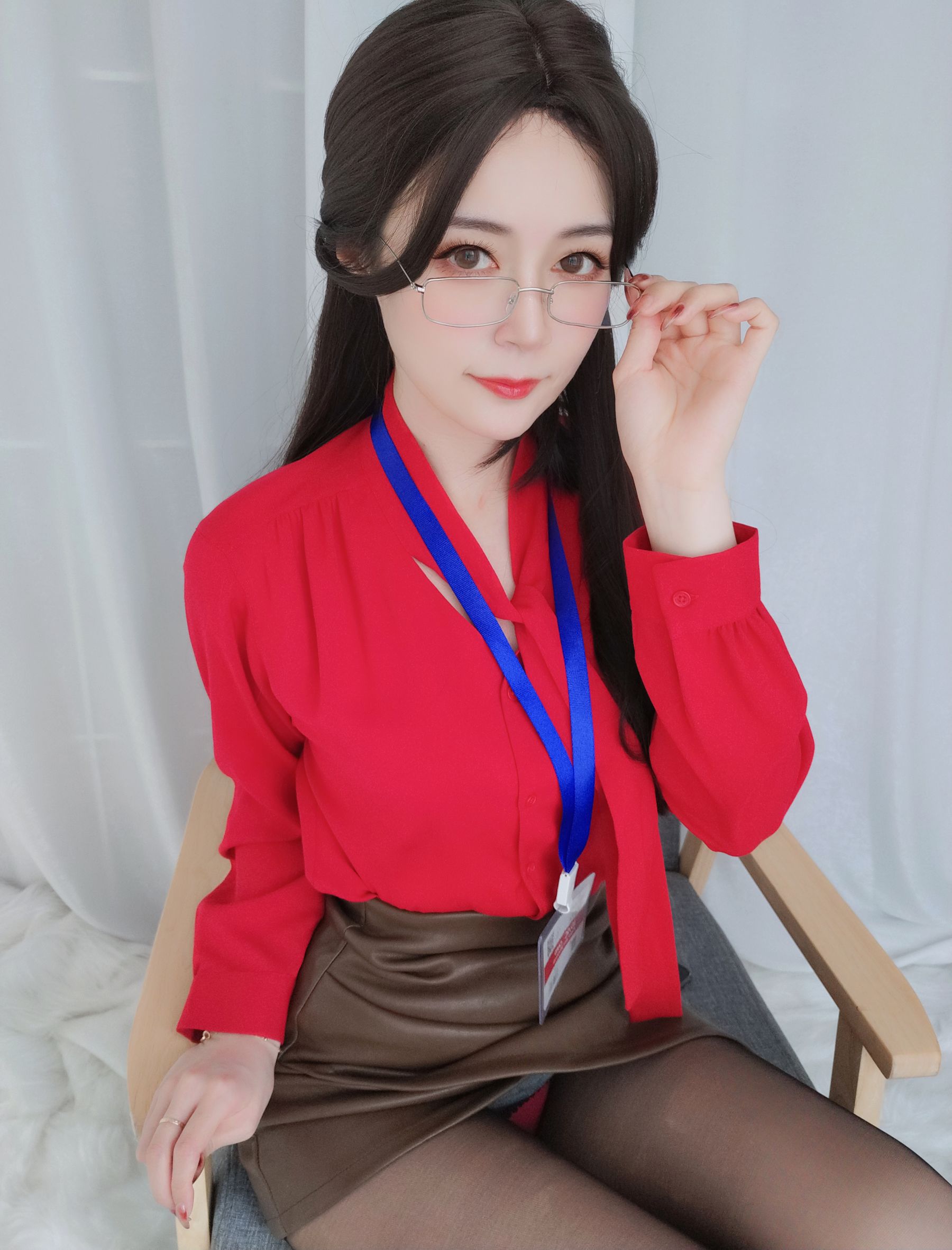 [COS福利] Coser小姐姐白银 - 新上任上司第9张