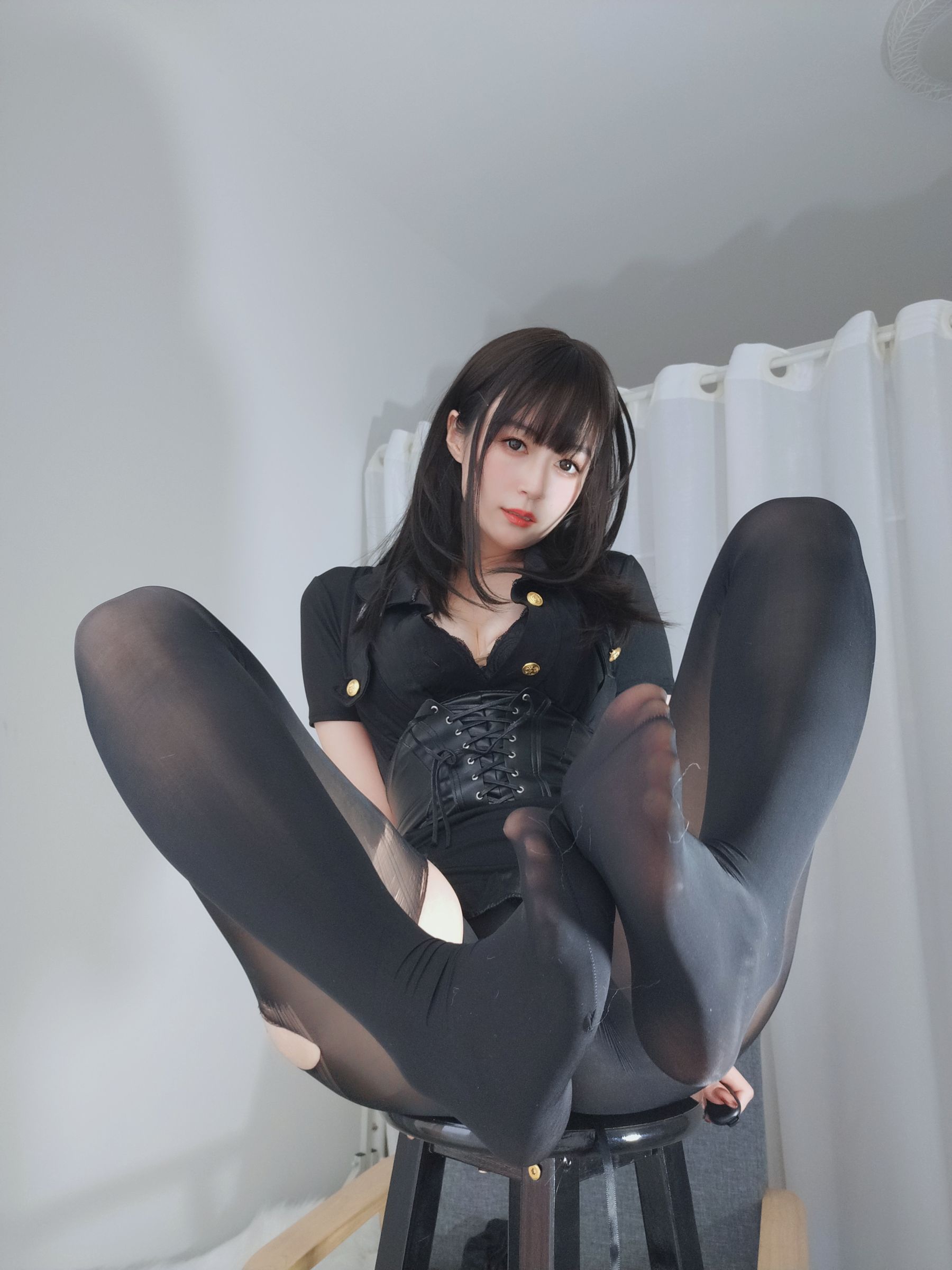 [COS福利] Coser小姐姐白银 - 抖S姐姐（下）第13张