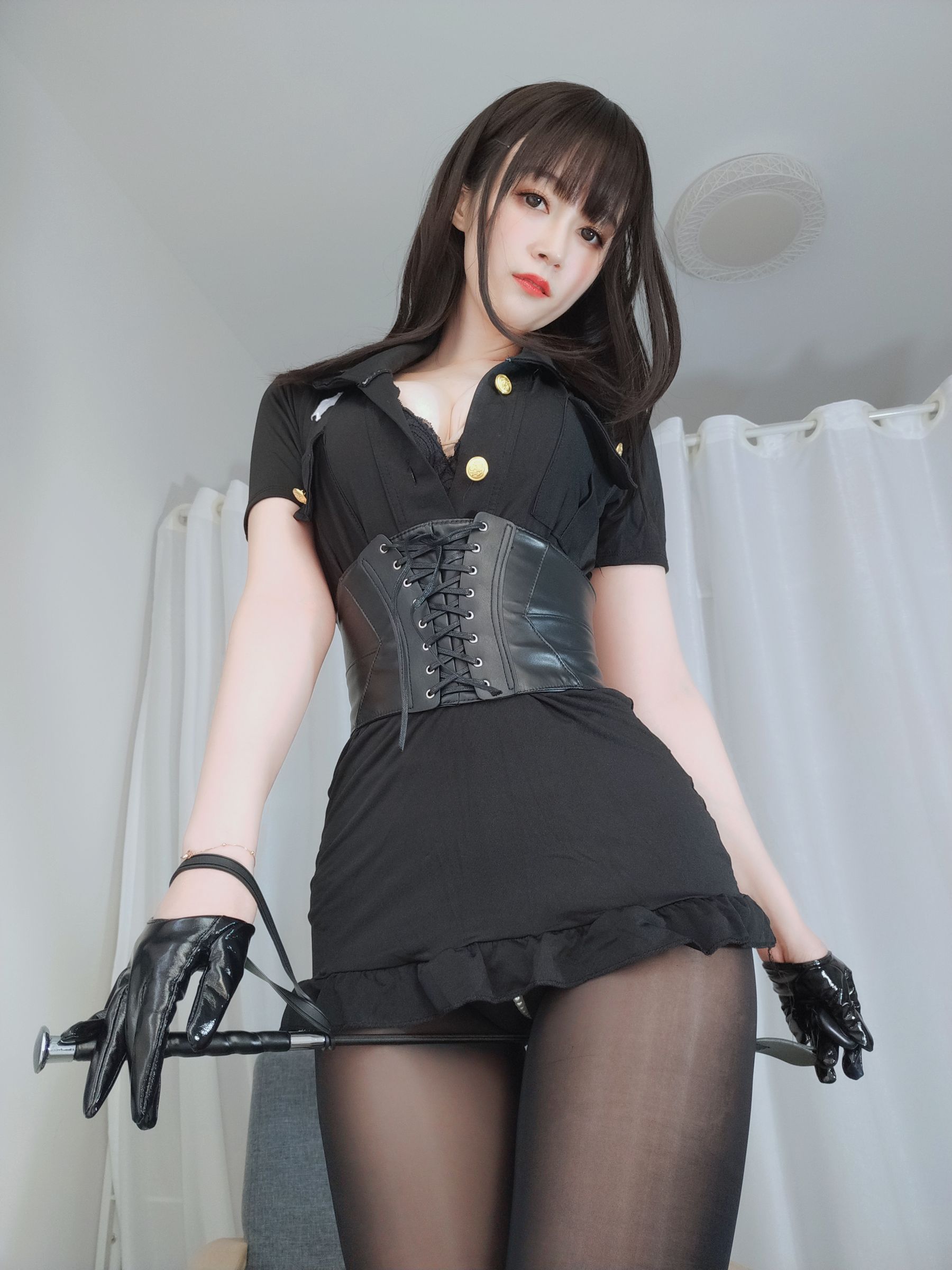 [COS福利] Coser小姐姐白银 - 抖S姐姐（下）第17张