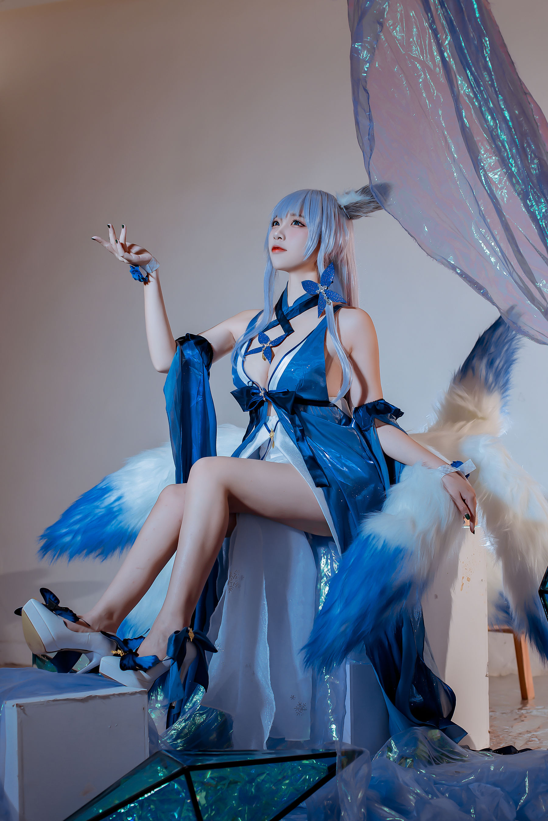 [COS福利] 人气Coser二佐Nisa - 碧蓝信浓礼服第2张