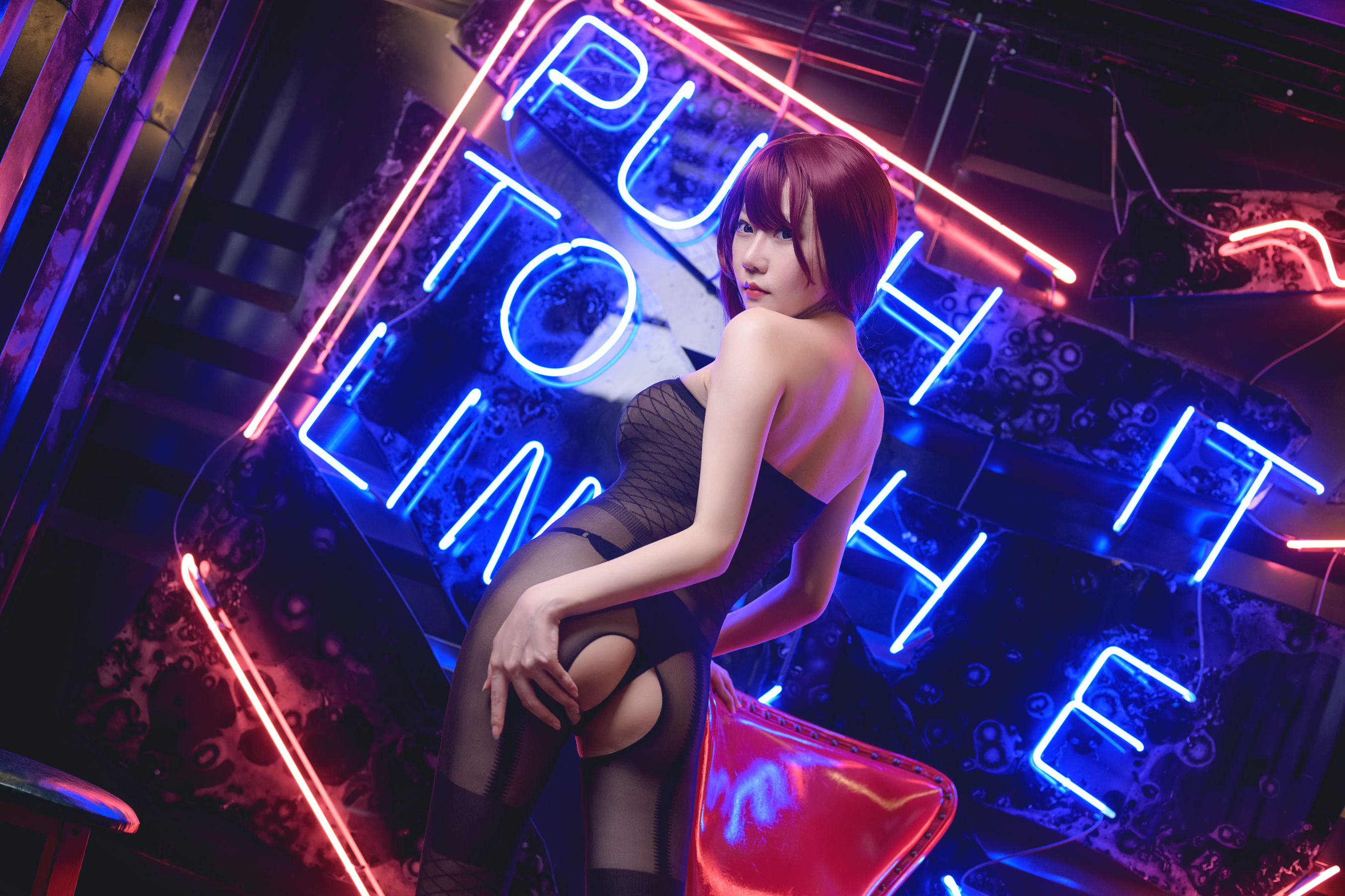 [福利COS] 香草喵露露写真 - 连体黑丝第13张