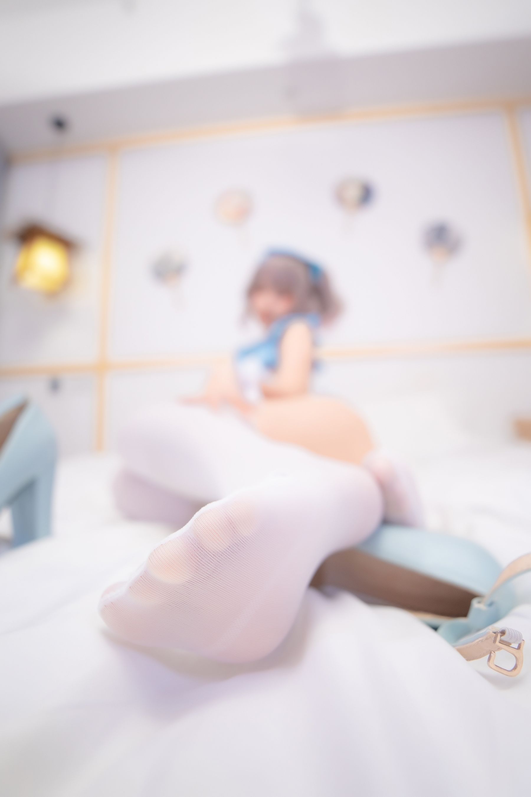 [福利COS] 神楽坂真冬 蓝调女仆第14张