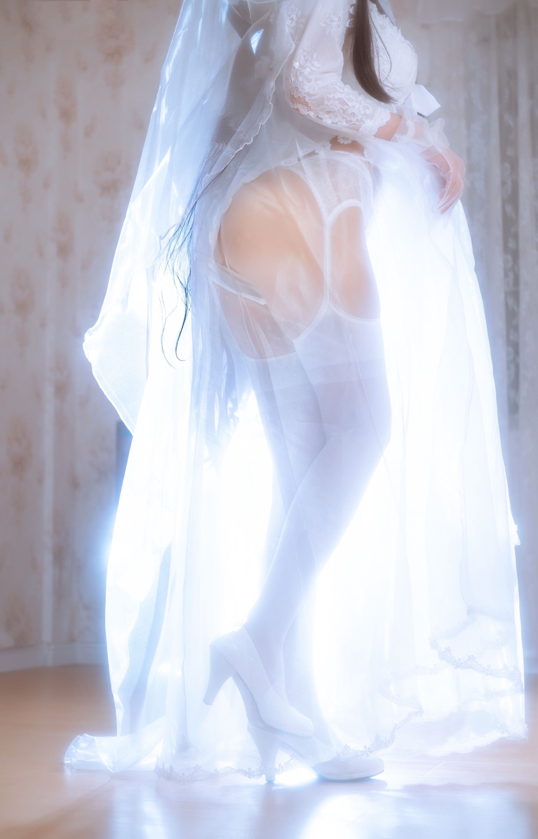 [福利COS] 白嫩美少女鬼畜瑶 - 婚纱第6张