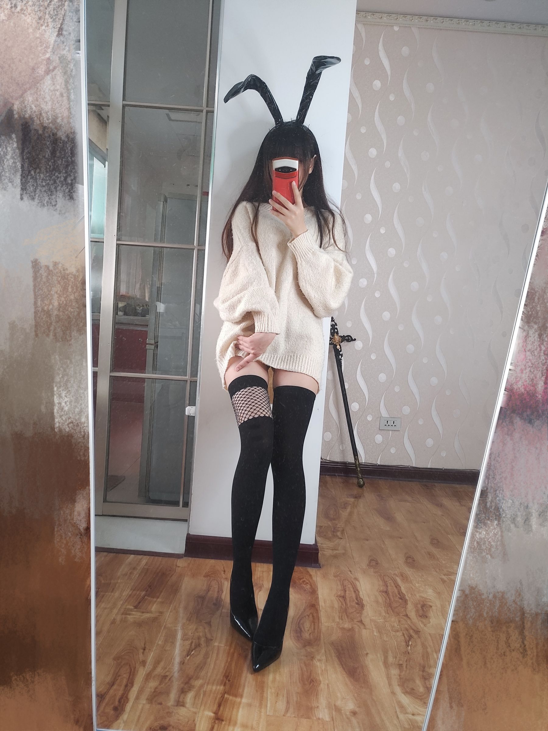 [福利COS] Cos小姐姐雪琪 - 竞技泳衣第17张