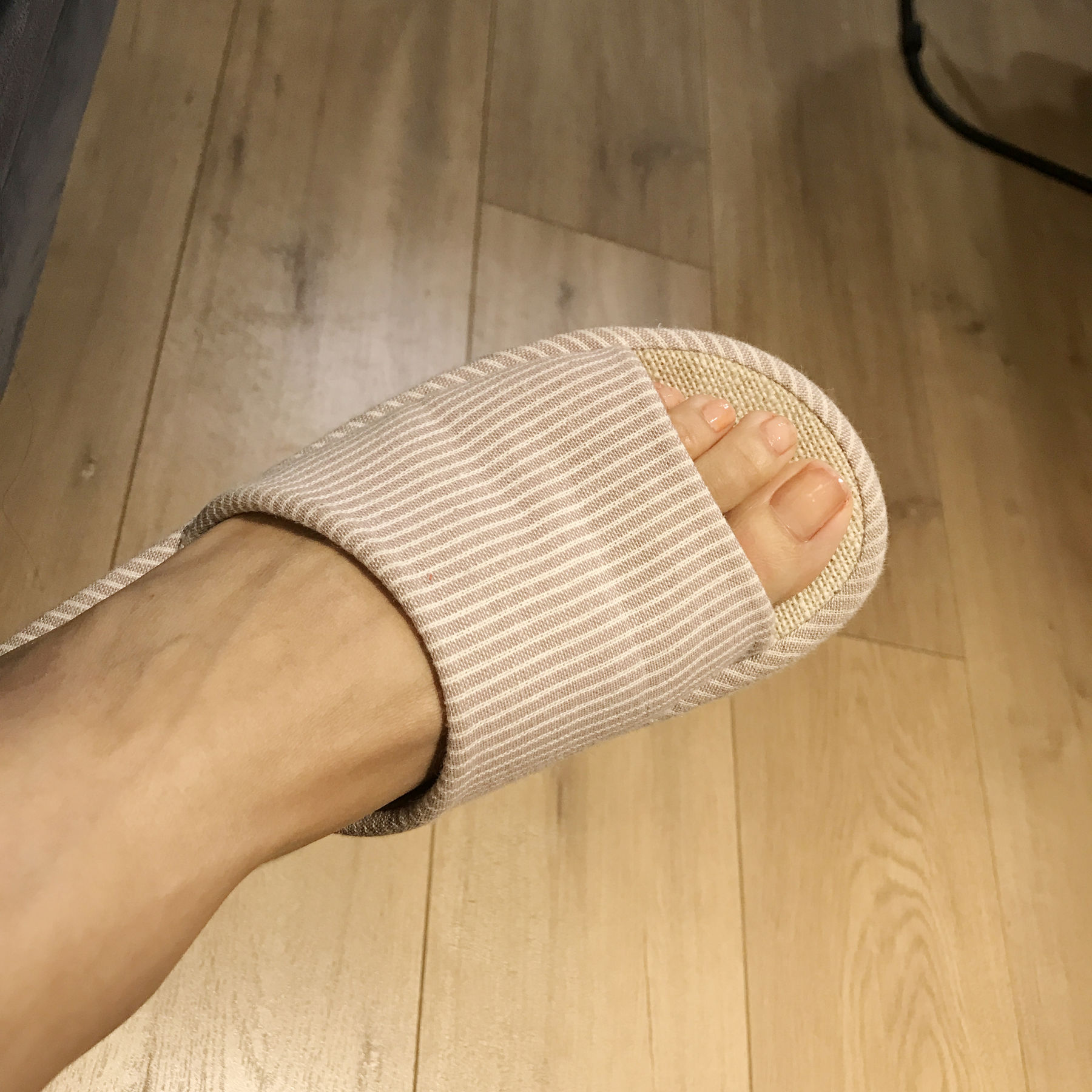 [福利COS] 安乔乔儿(Nia乔乔) No.001 牛奶洗脚第2张