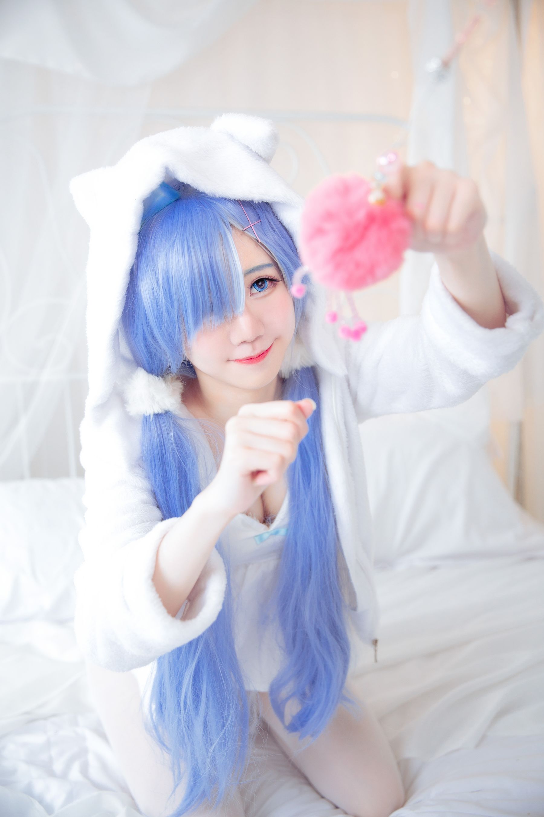 [网红COS] Sally Dorasnow - Rem White Kitty第15张