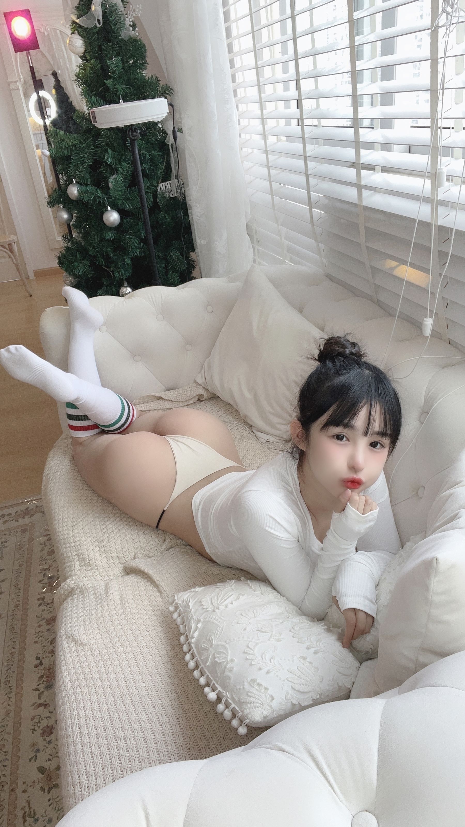 [网红COS] 桜井宁宁 - 居家少女第11张