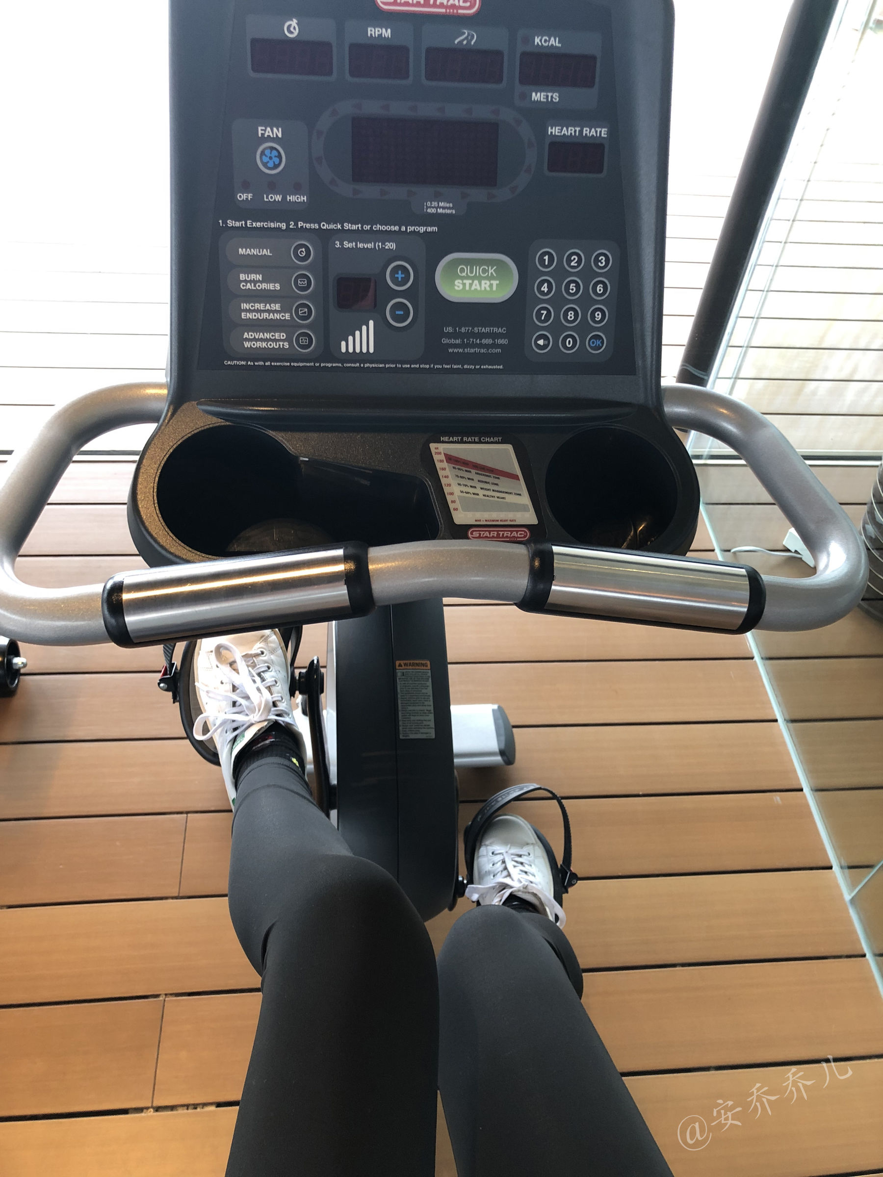 [福利COS] 安乔乔儿(Nia乔乔) No.019 健身房白袜第42张