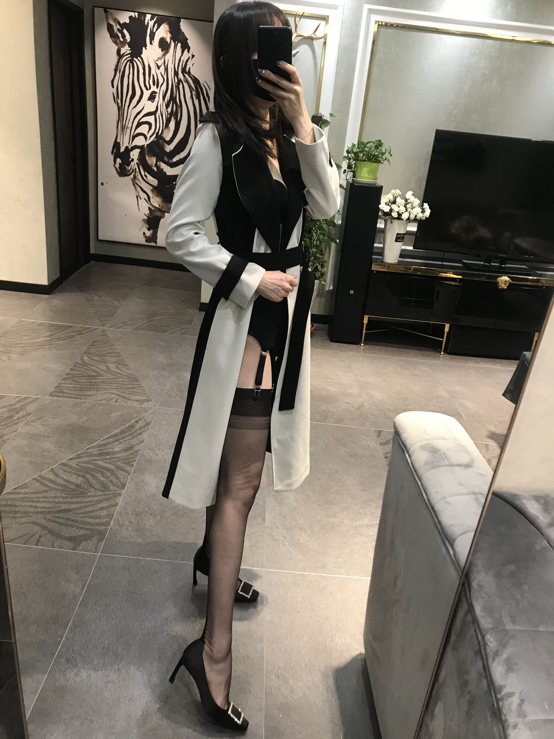 [福利COS] 丝足博主麋鹿_Monroe 2020.04.13 皮草丝惑第6张