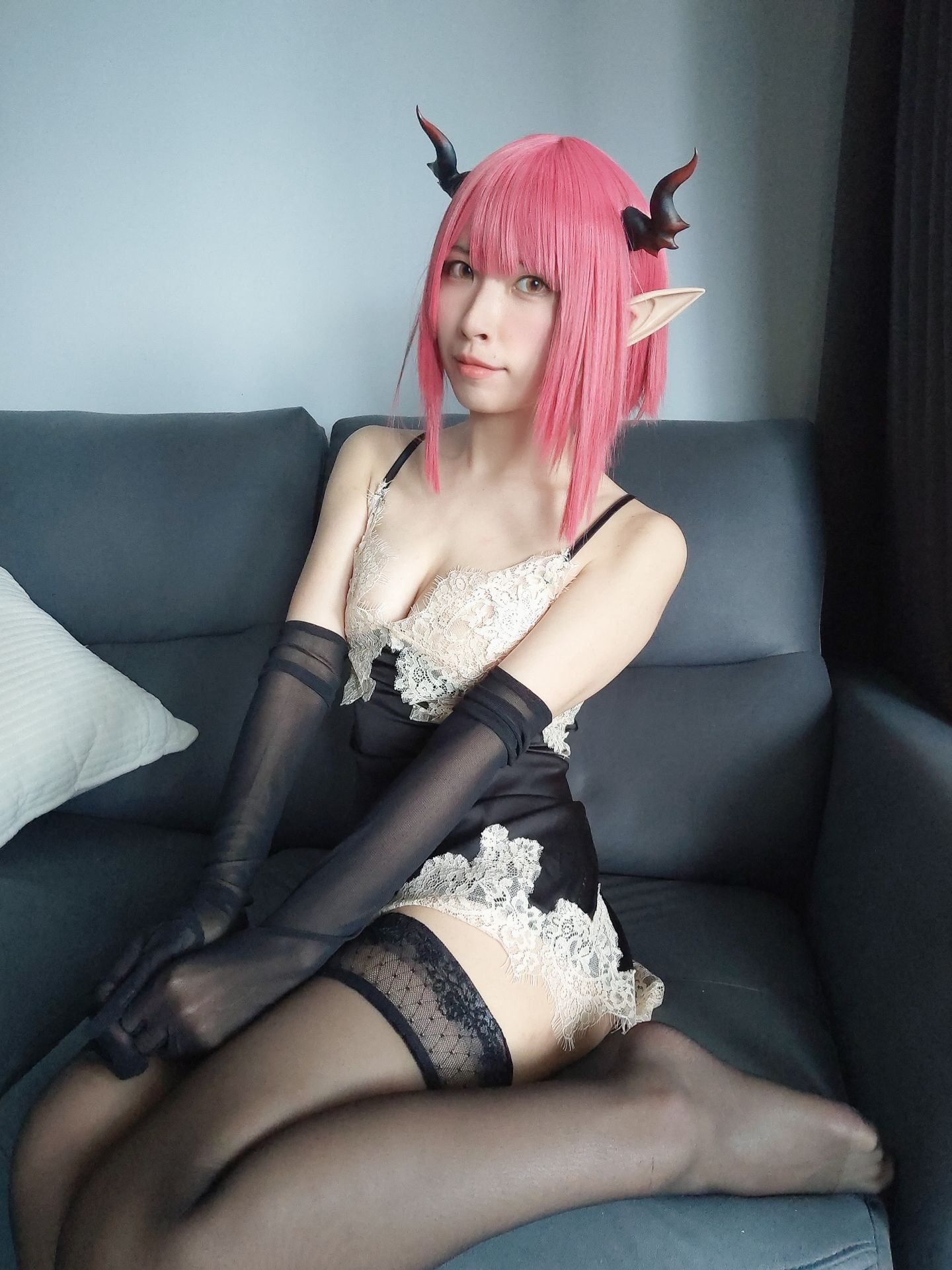 [福利COS] 莉莉丝 - 实习魅魔之睡衣篇第4张