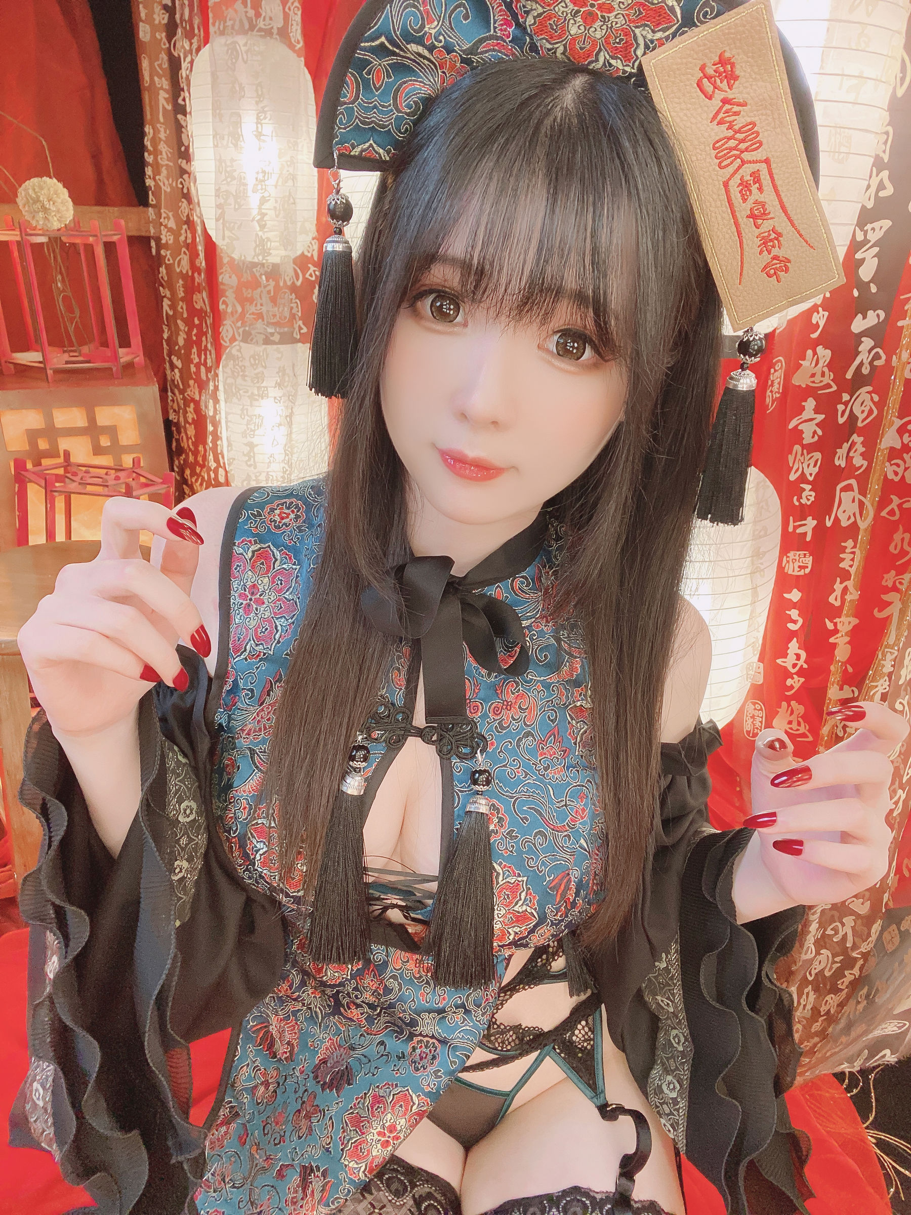 [福利COS] 微博妹纸霜月shimo - キョンシーちゃん自撮り第4张