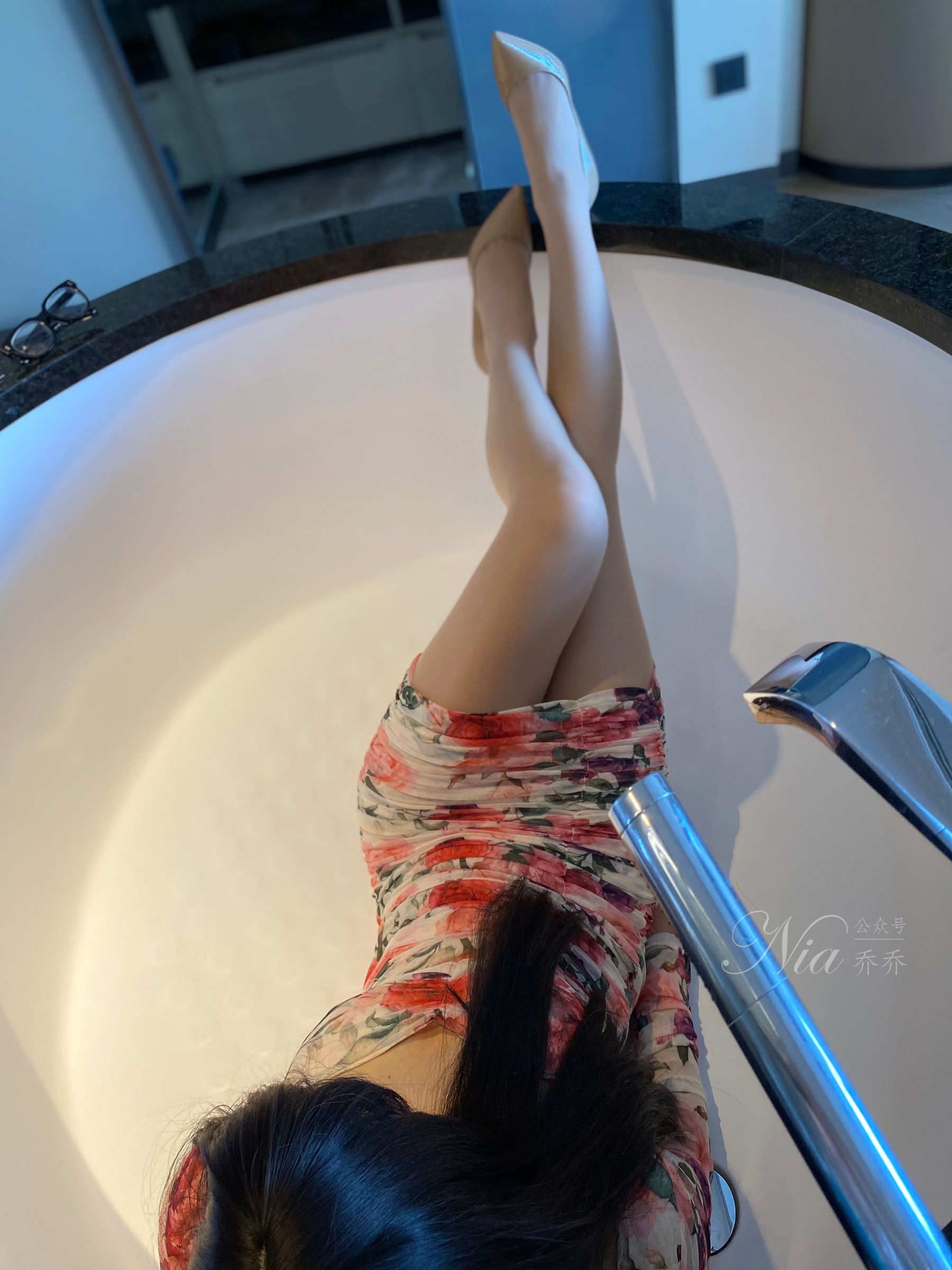 [福利COS] 安乔乔儿(Nia乔乔) No.030 温柔少妇风第16张