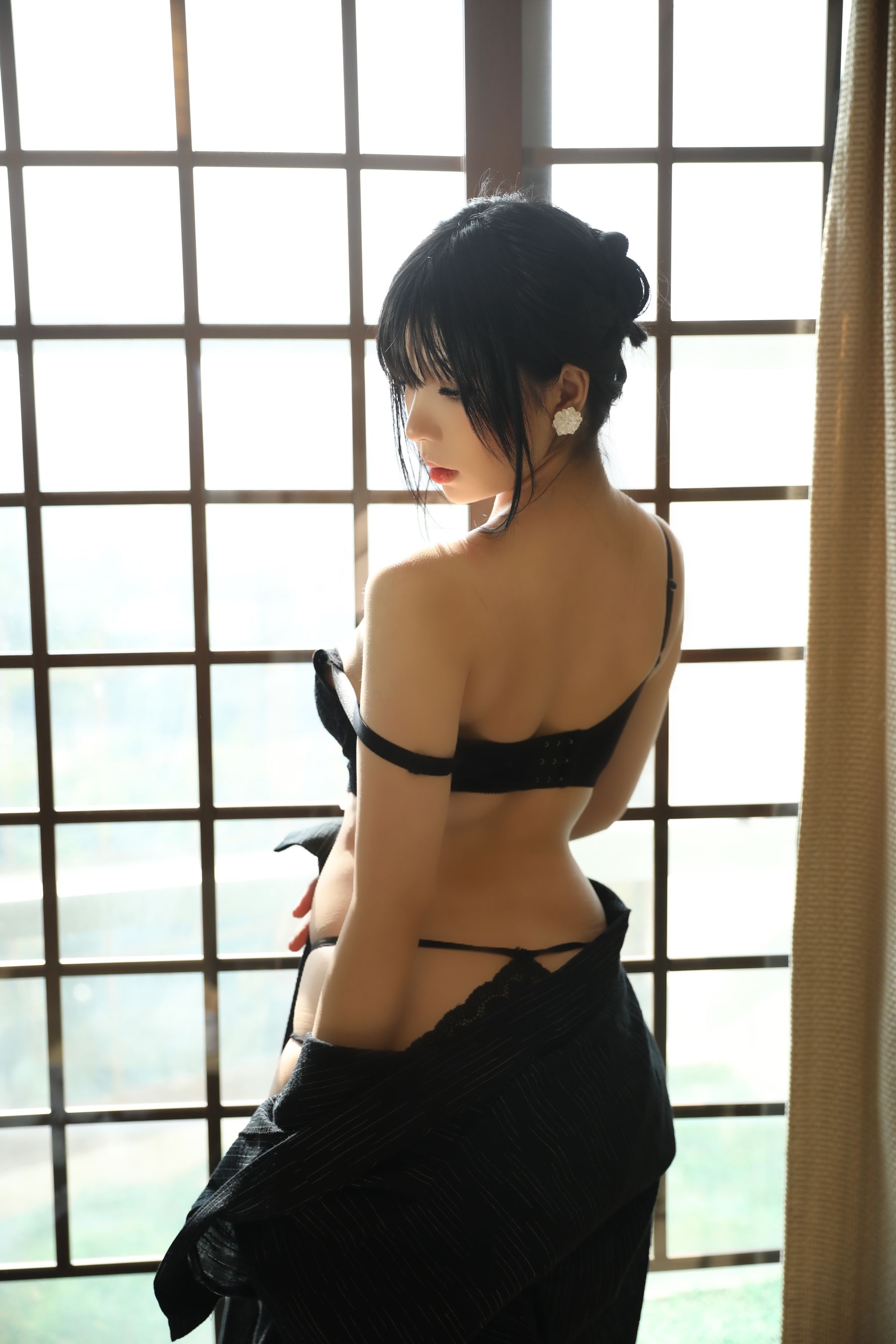[福利COS] 二次元巨乳美女鹿野希 - 未亡人第34张