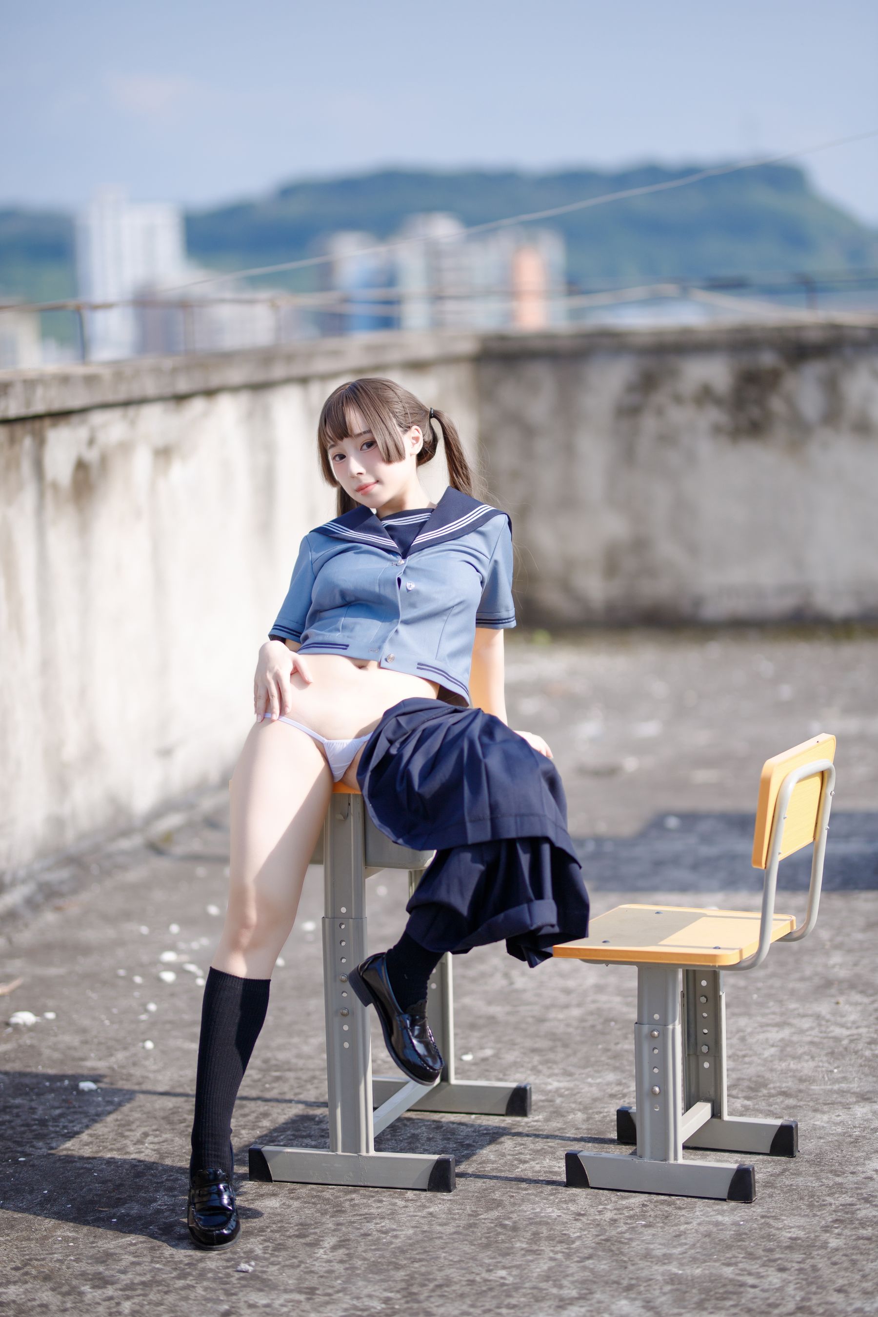 [福利COS] 胡桃猫Kurumineko - 天台的爱之告白第33张