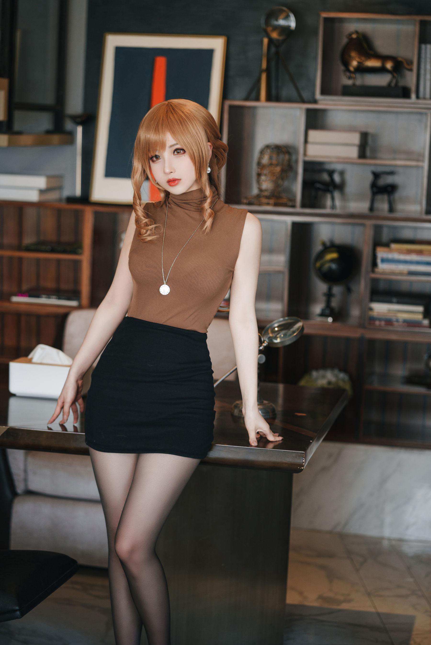 [福利COS] COS福利rioko凉凉子(肉扣热热子) - 人妻的一天-公司篇第2张