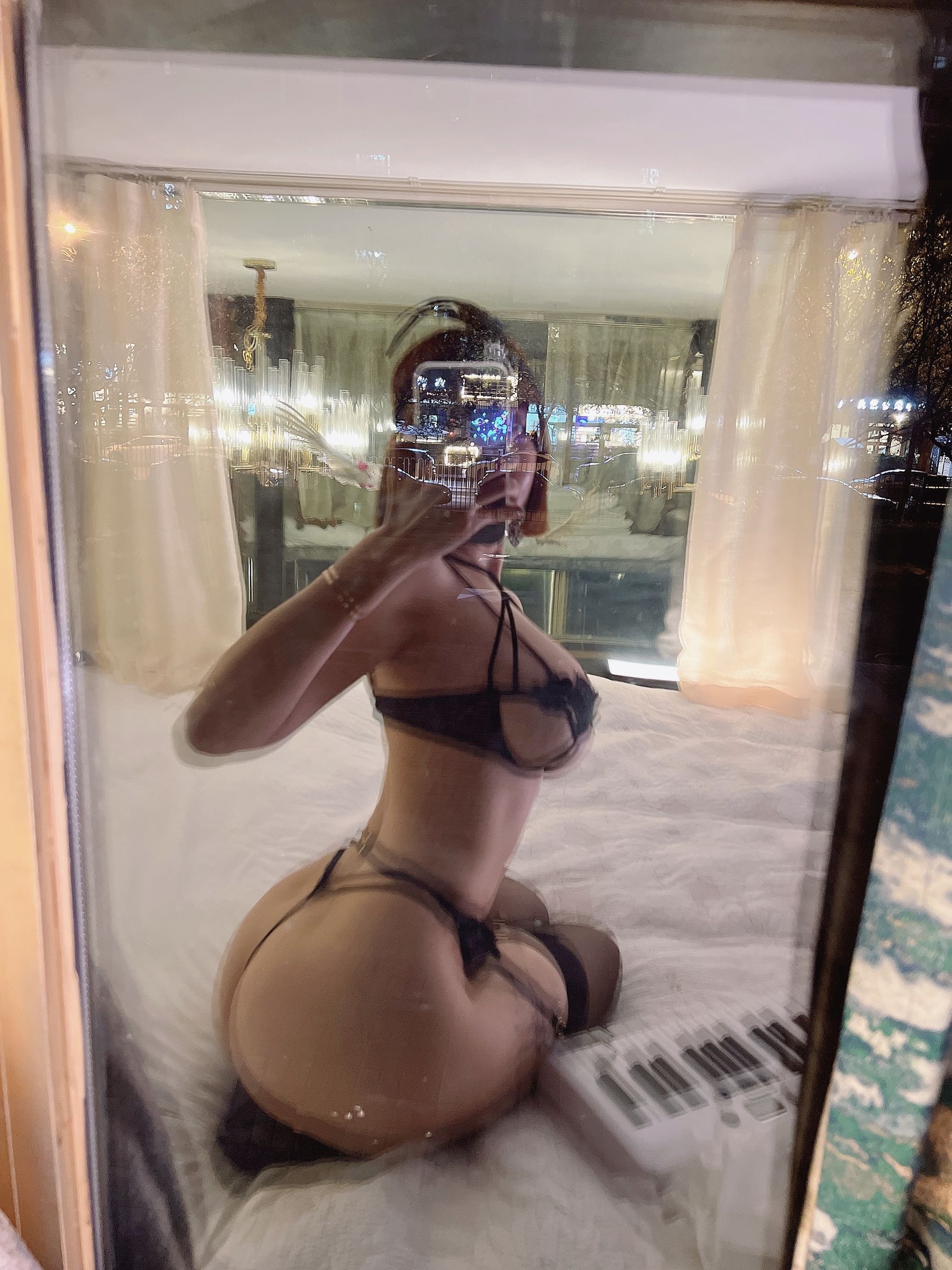 [福利COS] 果儿Victoria 微密圈视图合集第51张