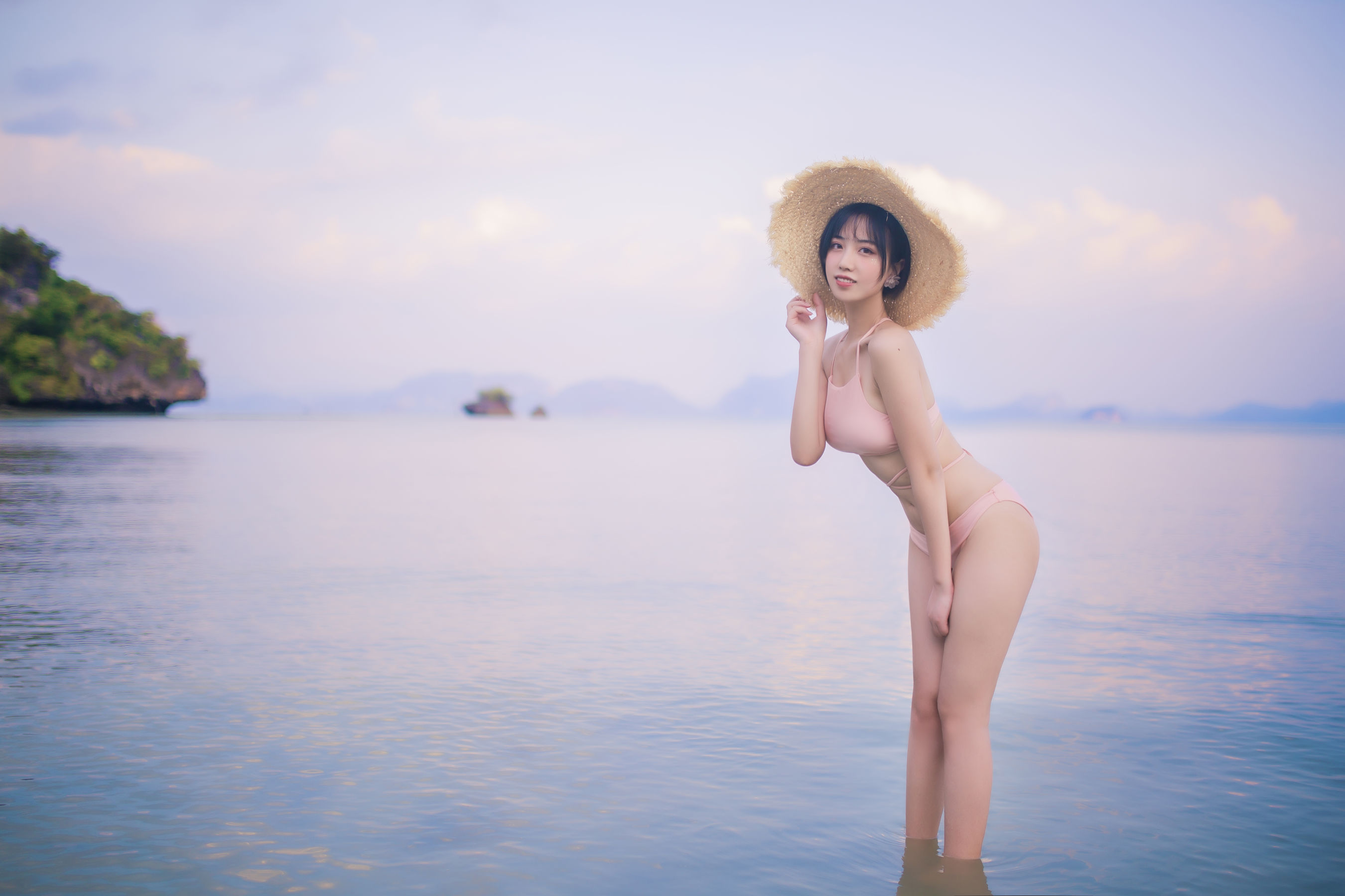 [福利COS] 次元少女念雪ww - 粉色泳衣第4张