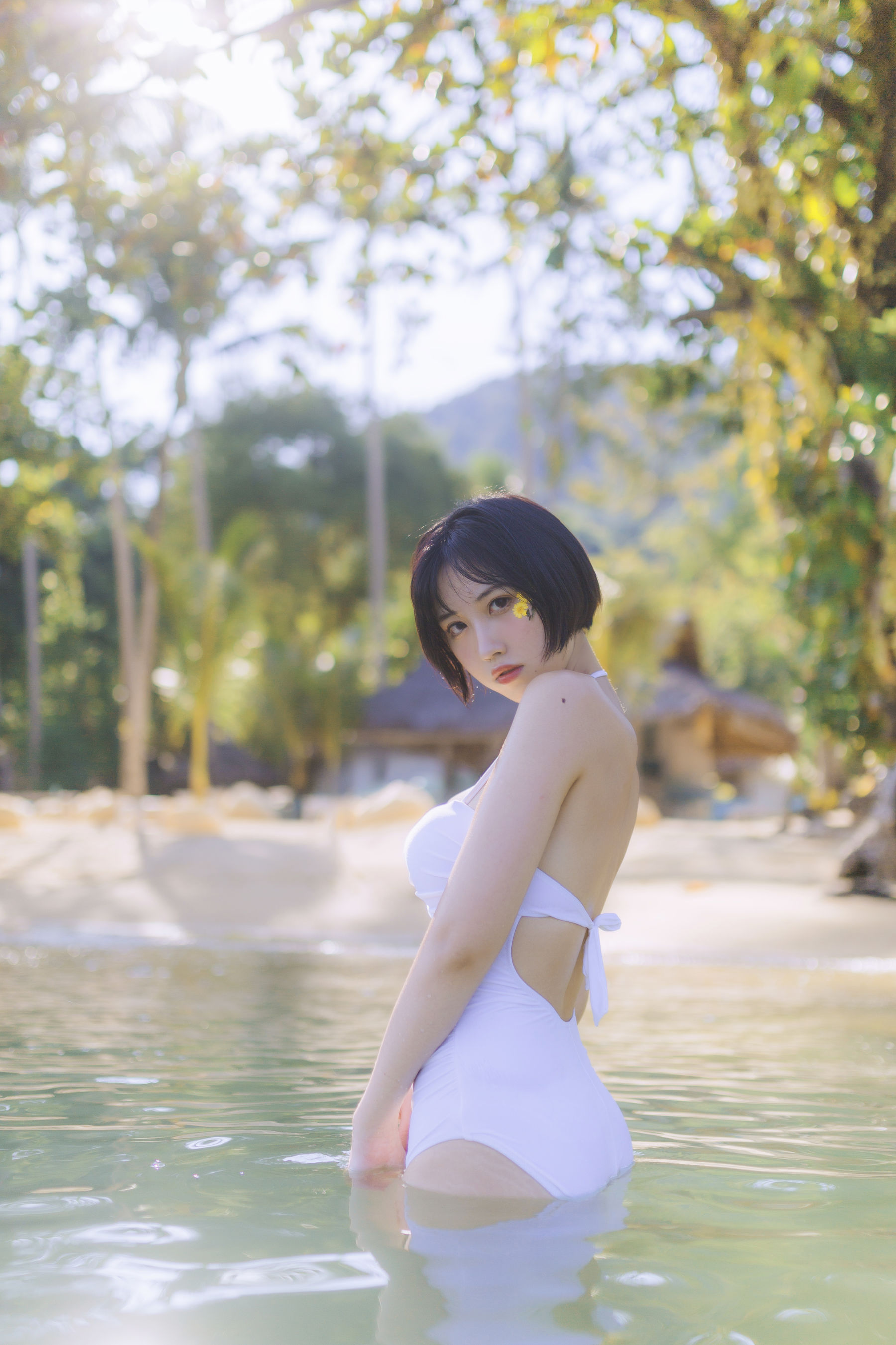 [福利COS] 次元少女念雪ww - 白色泳衣第11张