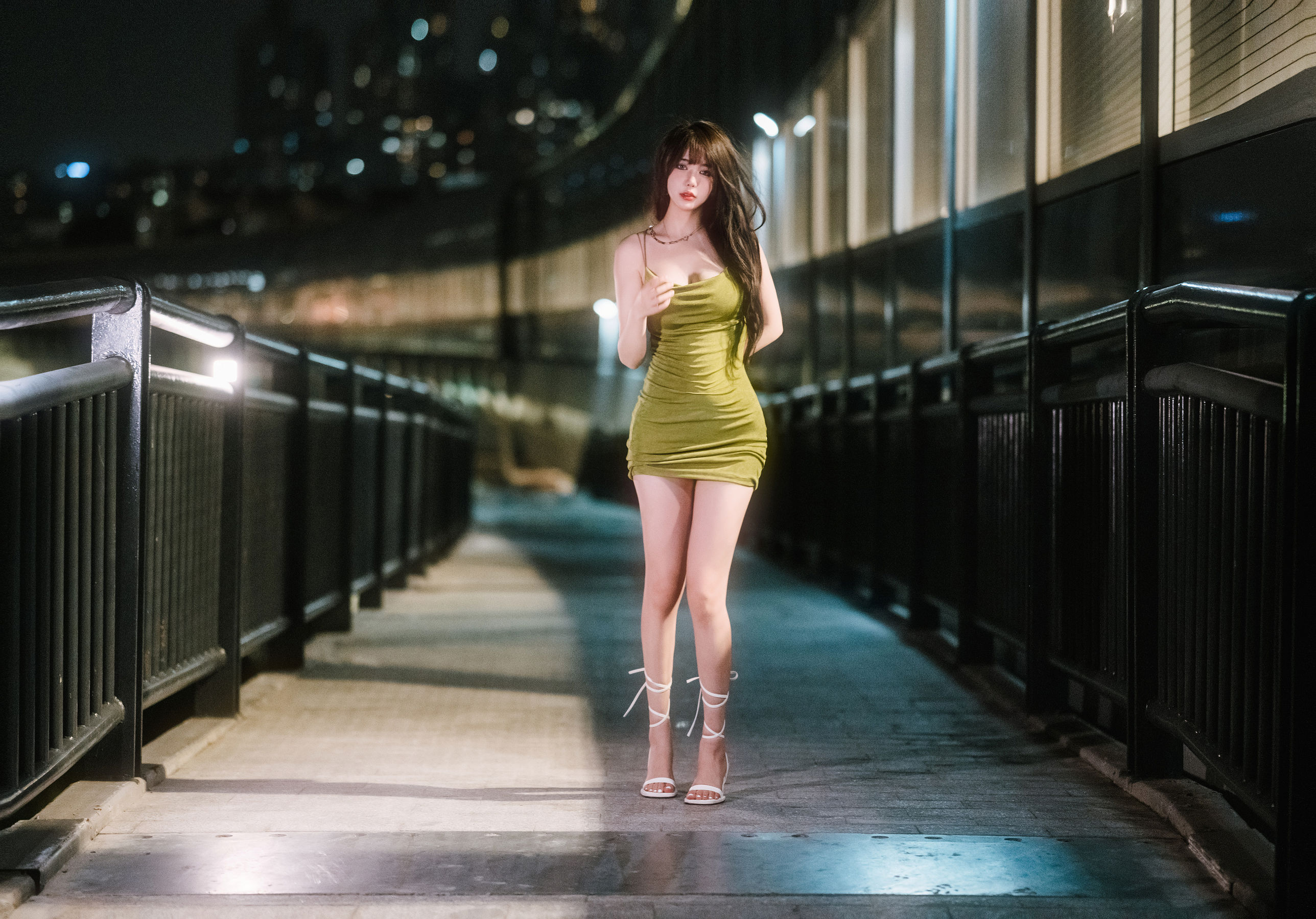 [福利COS] Tina很妖孽呀 - 绿色连衣裙第6张