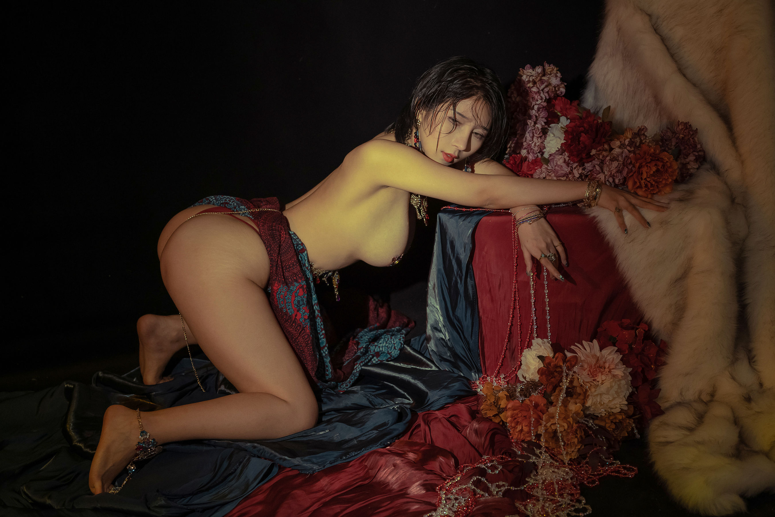 [福利COS] 云溪溪 - 奶桃 Topaz黄宝石第4张