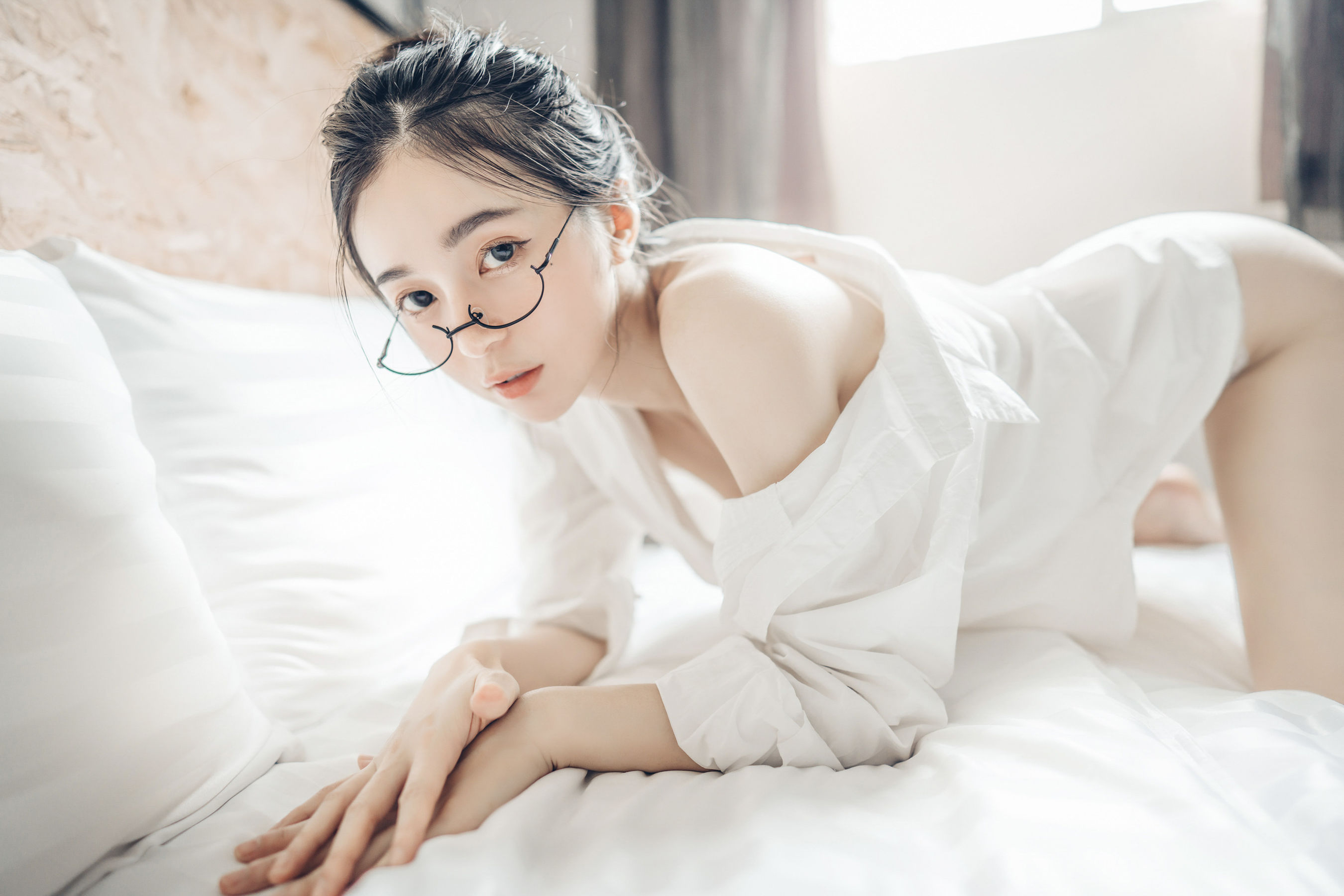 [福利COS] 辰辰 - 浴室里的天使第24张