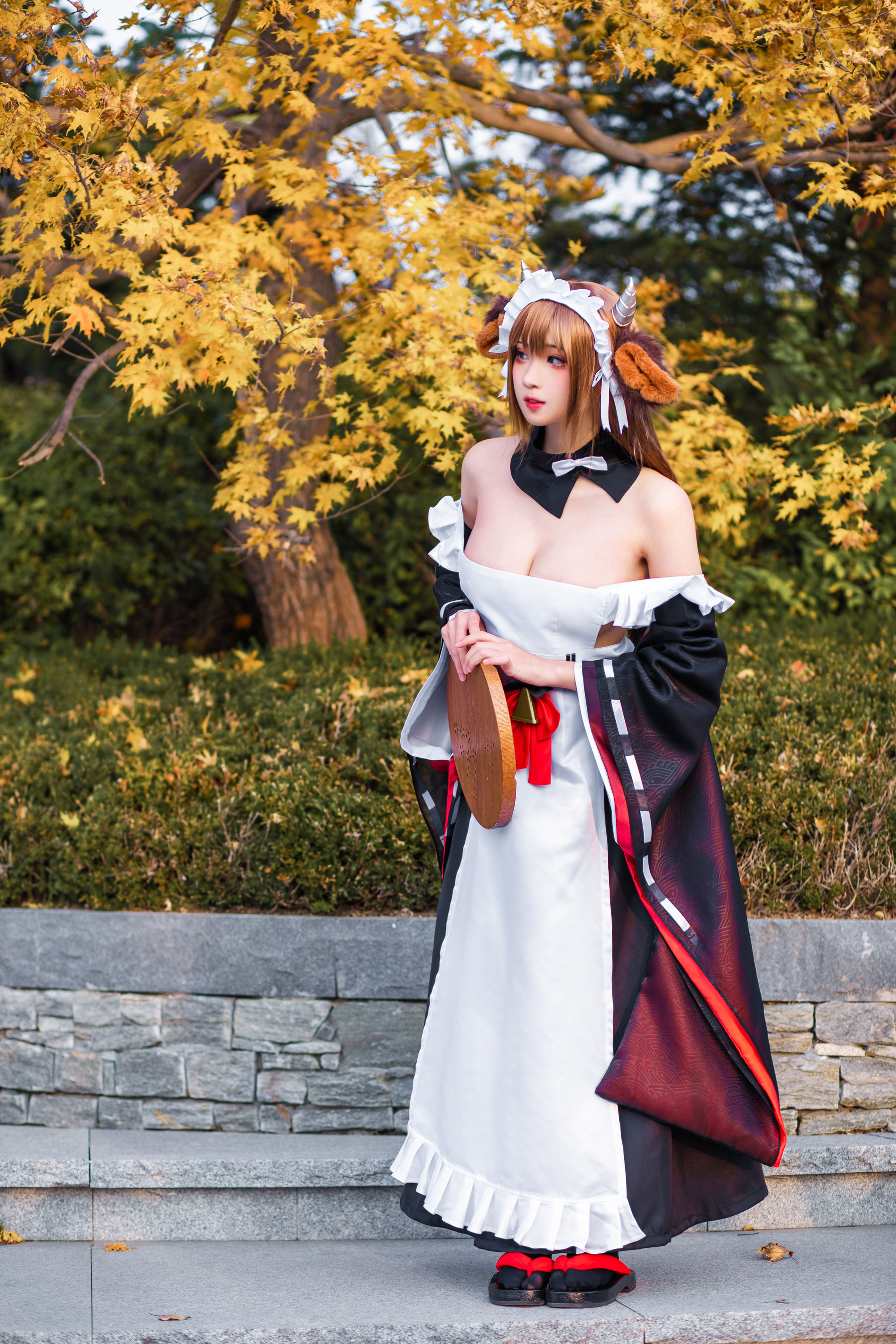 [福利COS] 瓦斯塔亚小龙虾 - 樫野女仆第8张