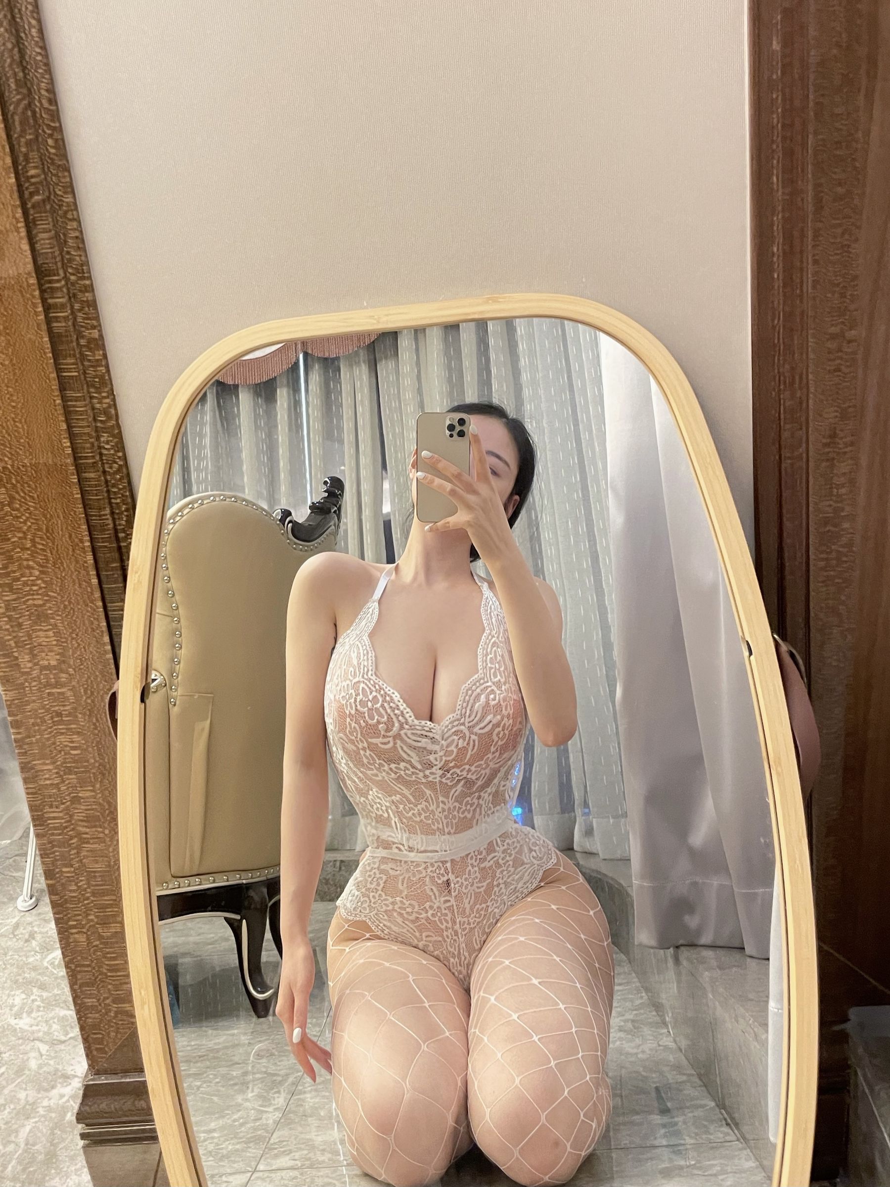 [福利COS] 美臀女神左公子666 微密圈VIP付费私拍美照合集2第50张