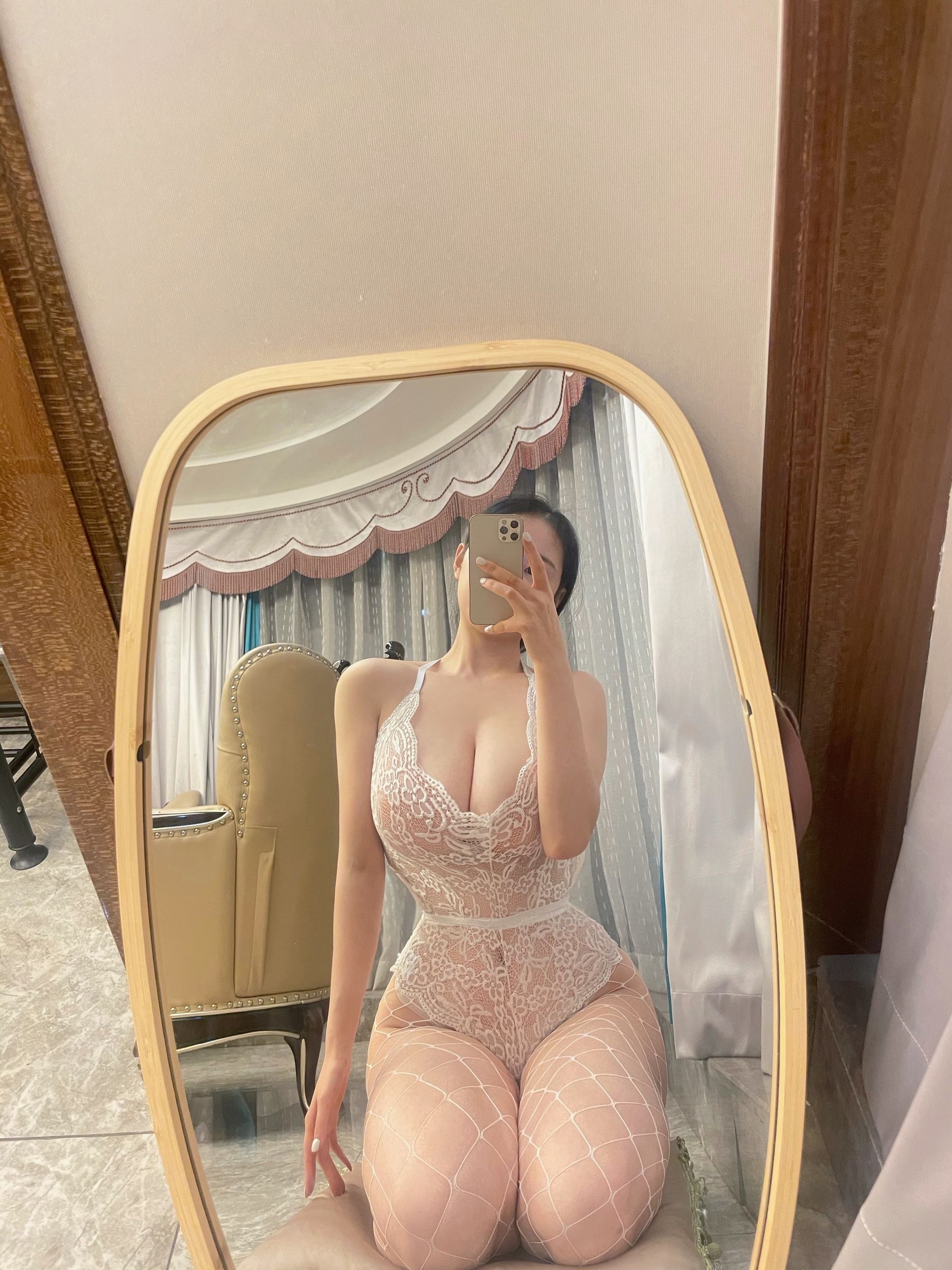 [福利COS] 美臀女神左公子666 微密圈VIP付费私拍美照合集2第56张