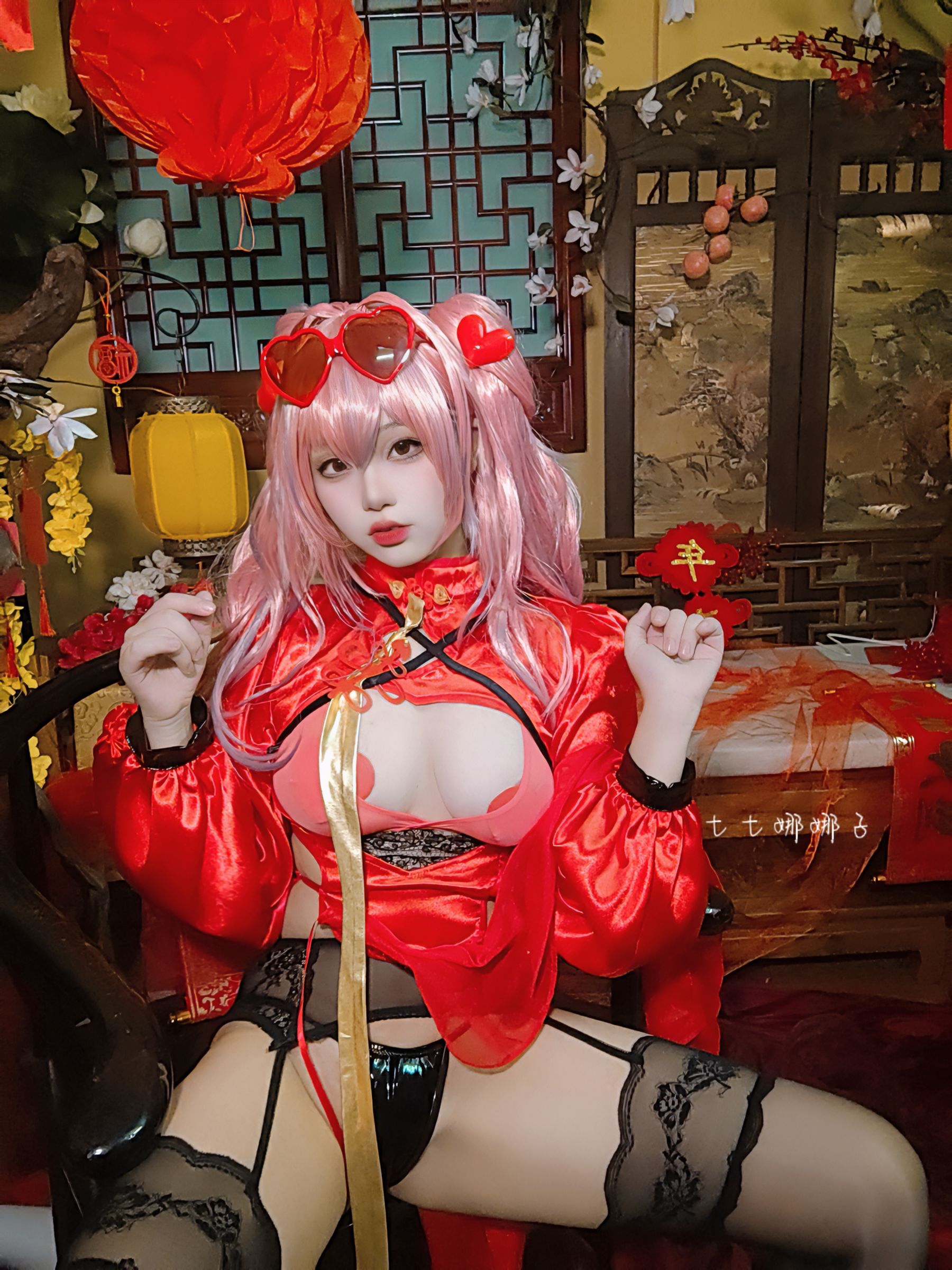 [福利COS] 七七娜娜子 - 布莱默顿新春旗袍第24张