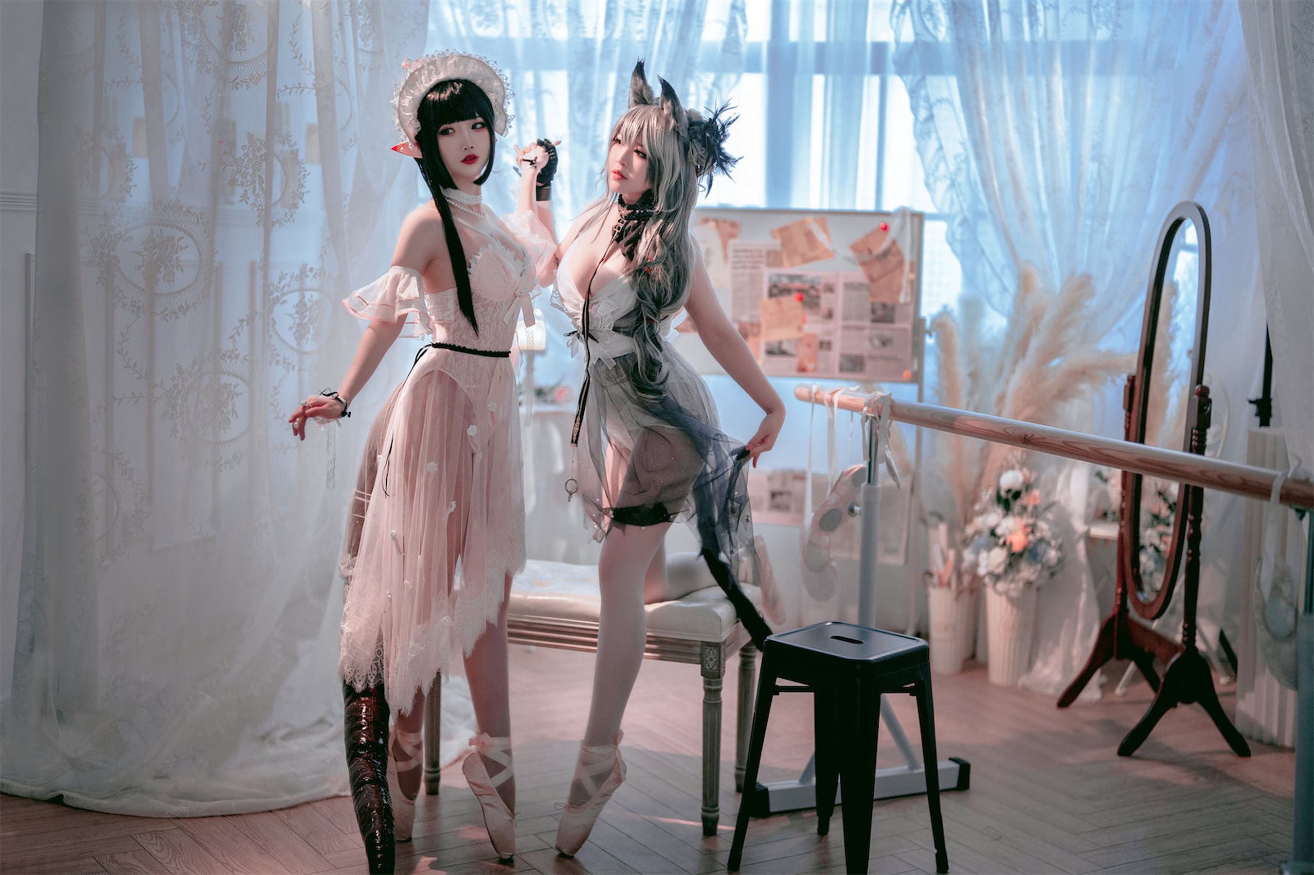 [福利COS] 可爱人气Coser面饼仙儿&amp;amp;半半子 - Arknights 黑x森蚺バレエ第16张