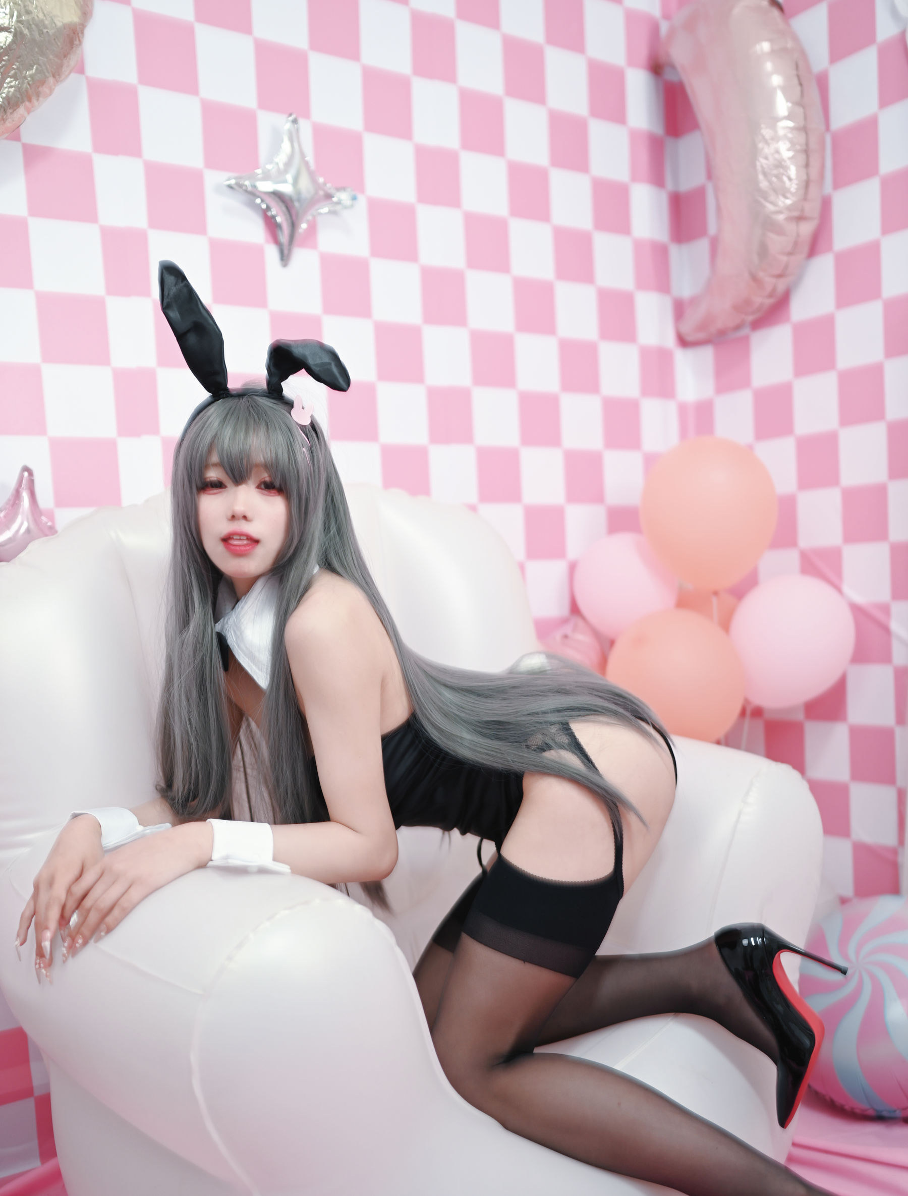 [福利COS] 咬一口兔娘 - 樱岛麻衣兔女郎第1张