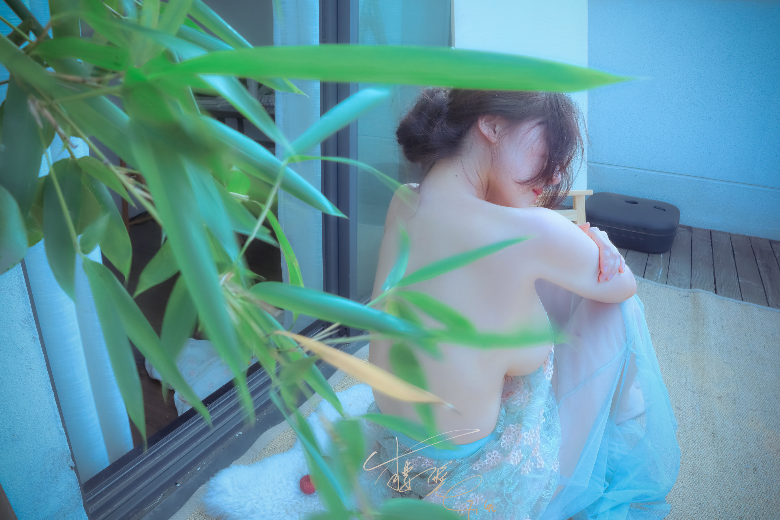 [福利COS] 网络红人樱晚gigi - 夏末未至第2张