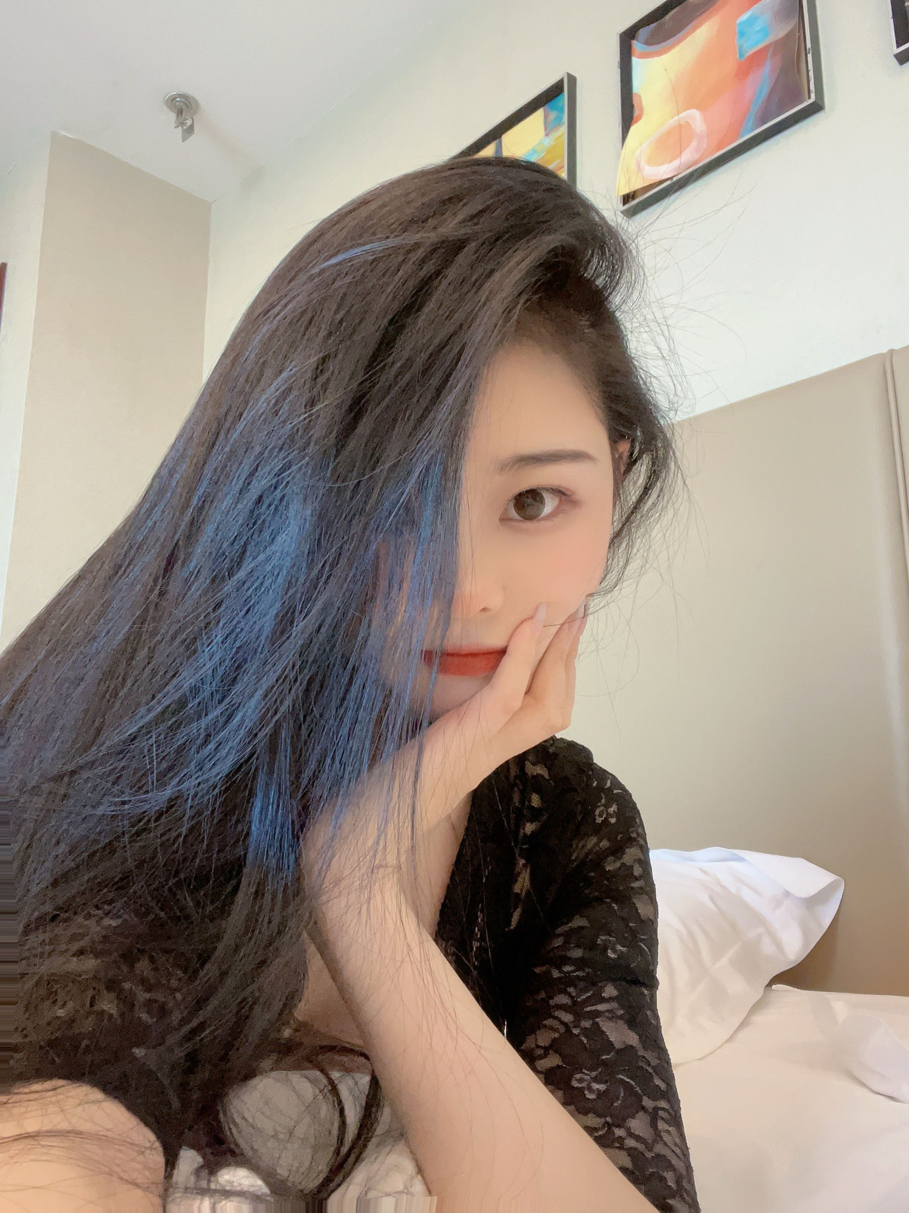 [福利COS] 美臀女神左公子666 - 蕾丝包臀第17张