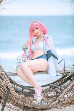 [福利COS] 瓦斯塔亚小龙虾 - 水着