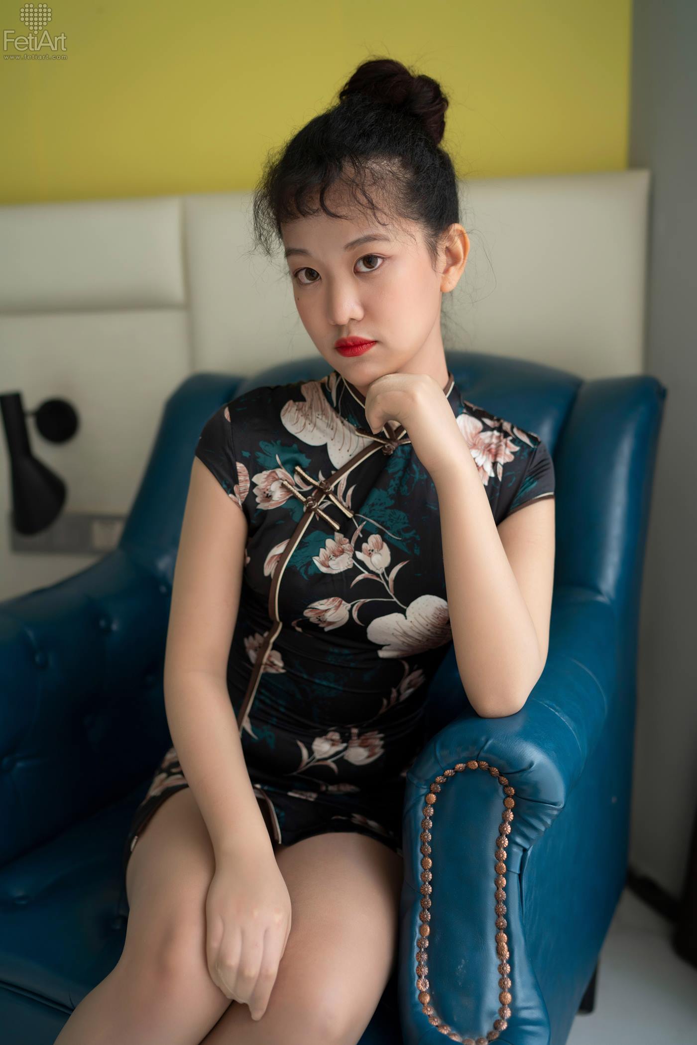[FetiArt尚物集]NO.00062 Chinese Dressing Girl[24P]第1张