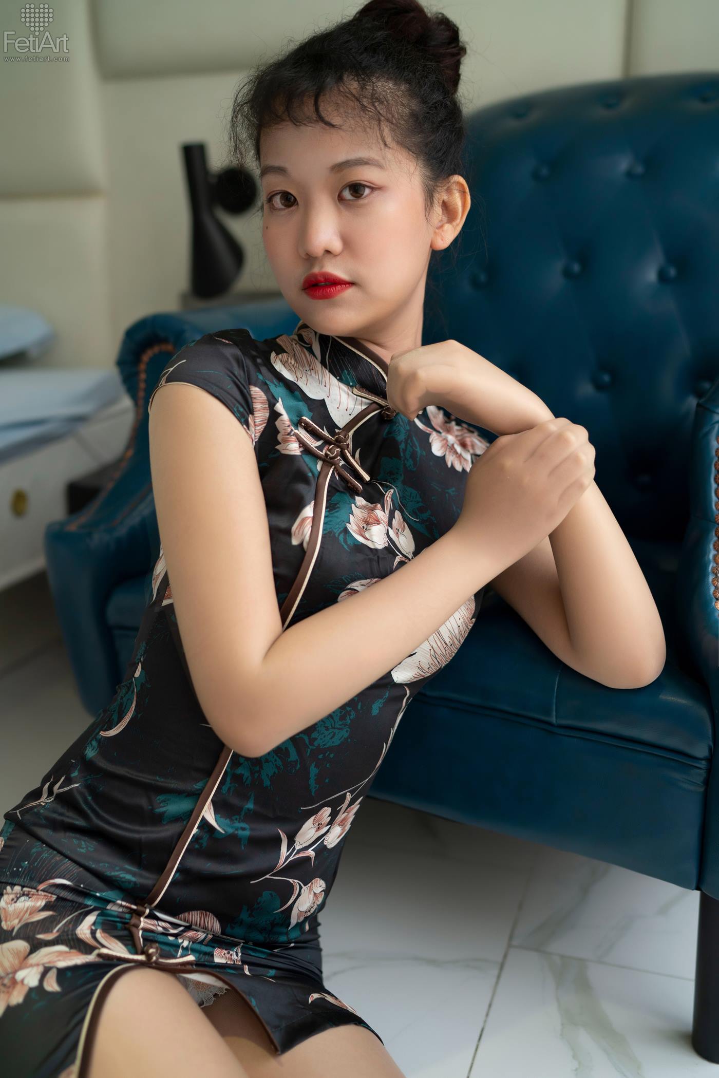 [FetiArt尚物集]NO.00062 Chinese Dressing Girl[24P]第2张