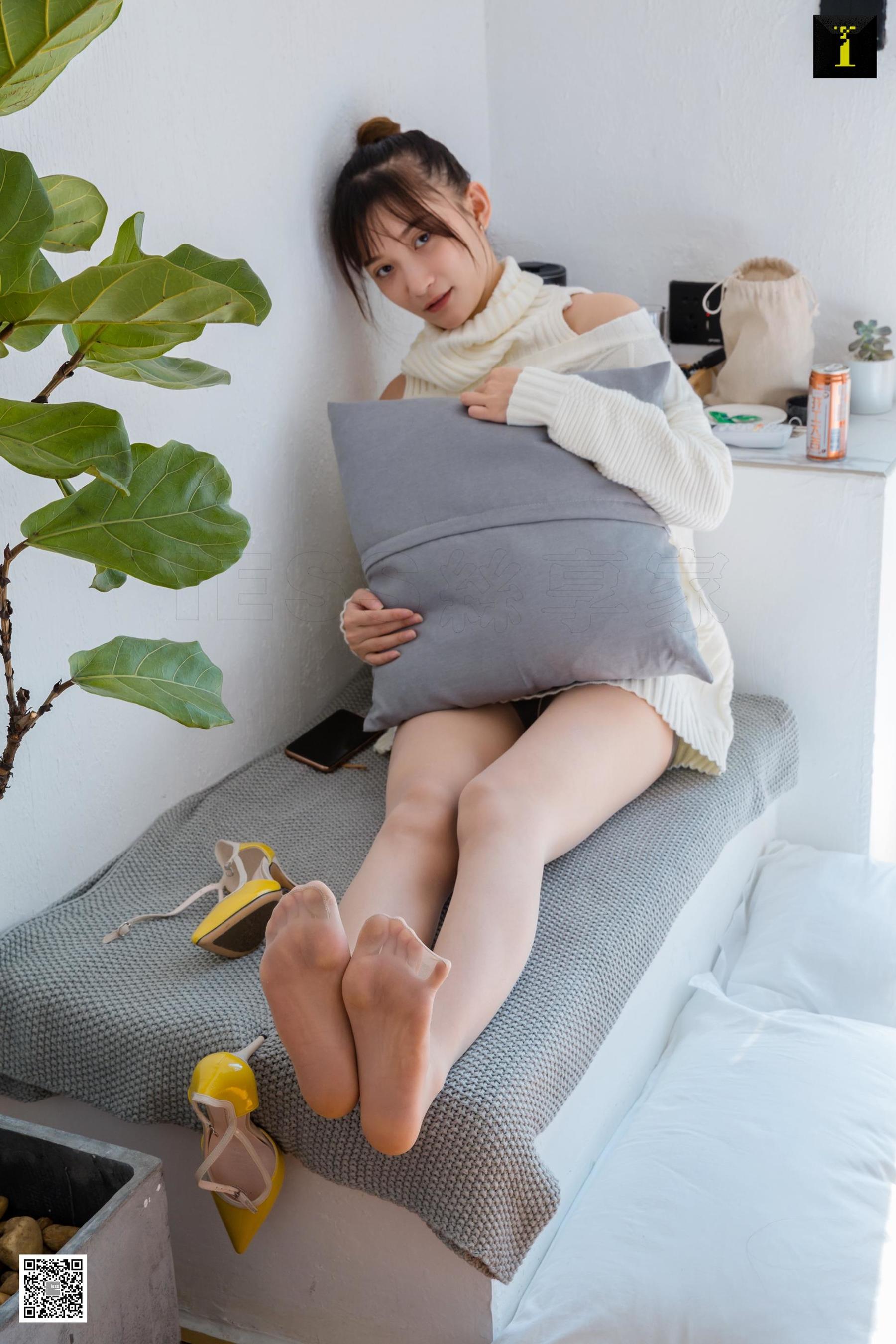 秋秋 《温暖的房间》 [异思趣向IESS] 写真集第8张