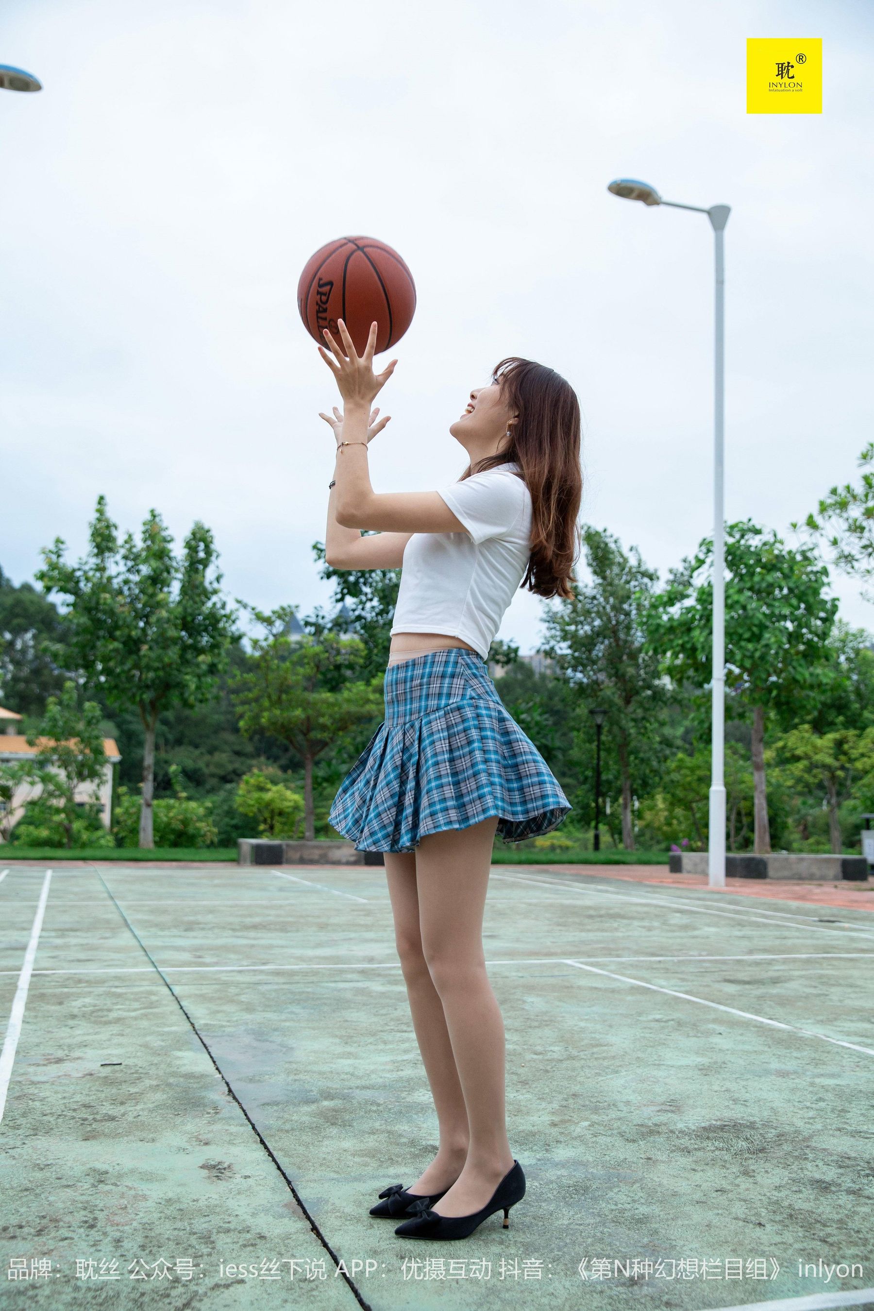 [IESS异思趣向]第N种幻想 婉萍札记① 婉萍  丝袜美腿套图第2张