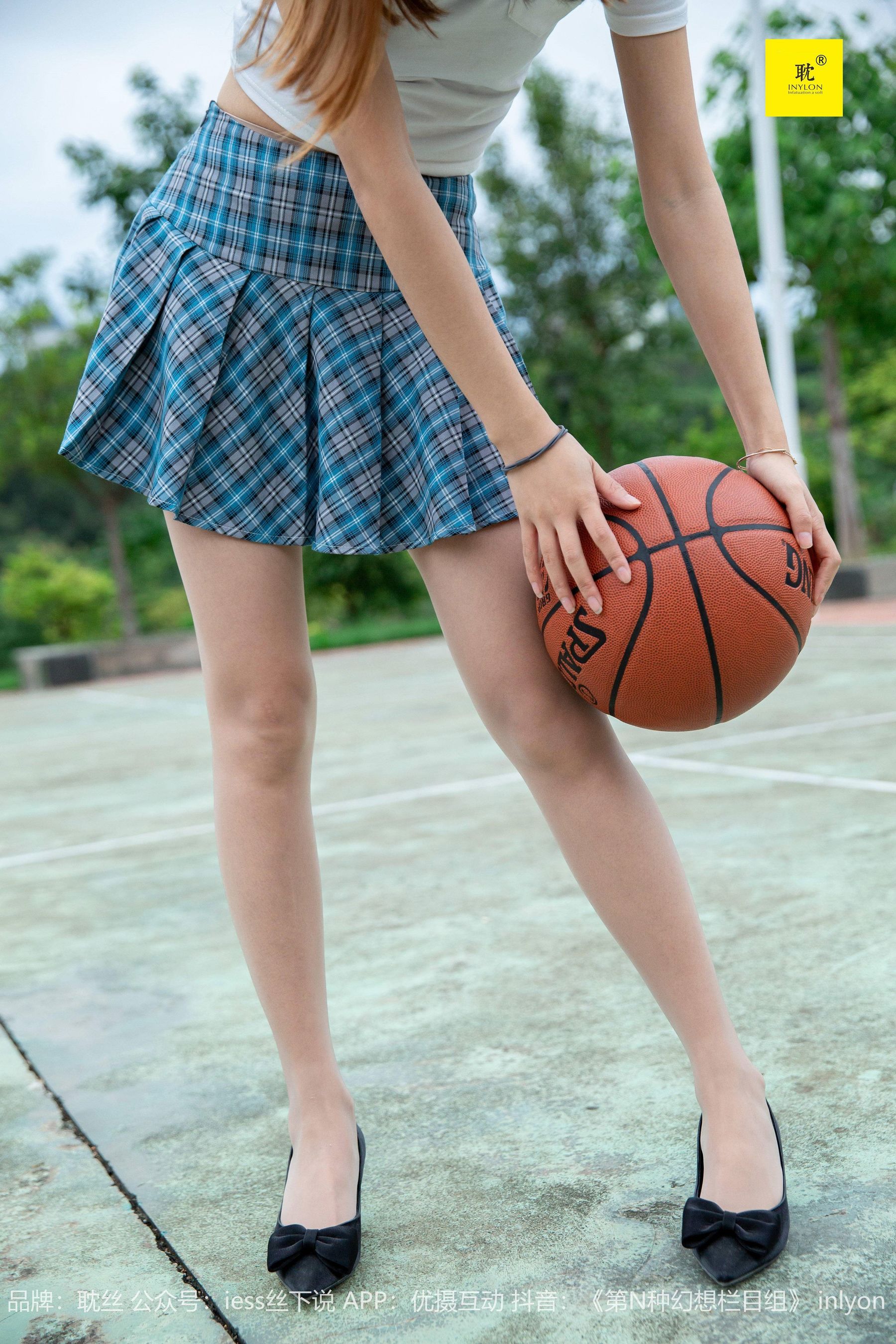 [IESS异思趣向]第N种幻想 婉萍札记① 婉萍  丝袜美腿套图第3张