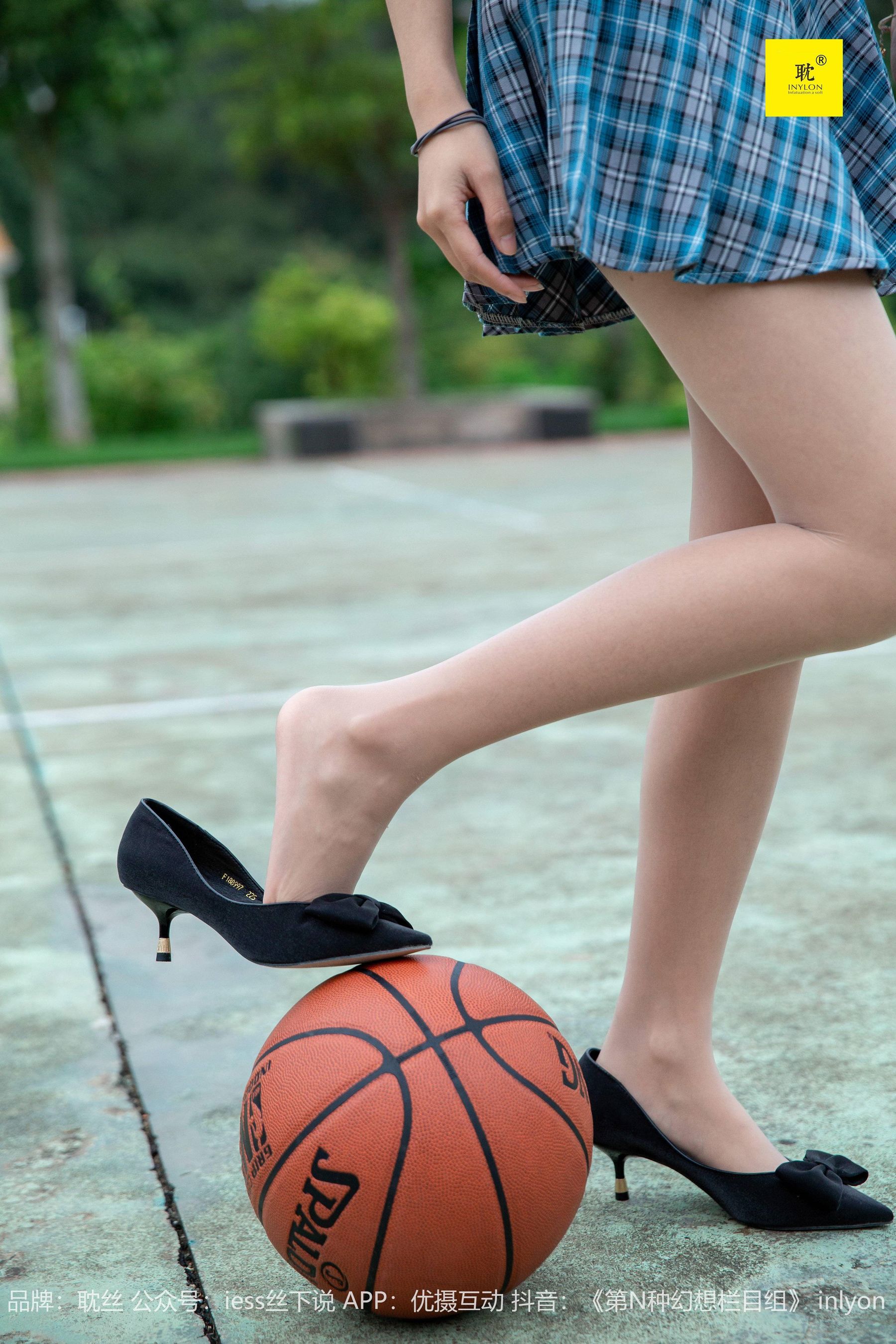 [IESS异思趣向]第N种幻想 婉萍札记① 婉萍  丝袜美腿套图第4张