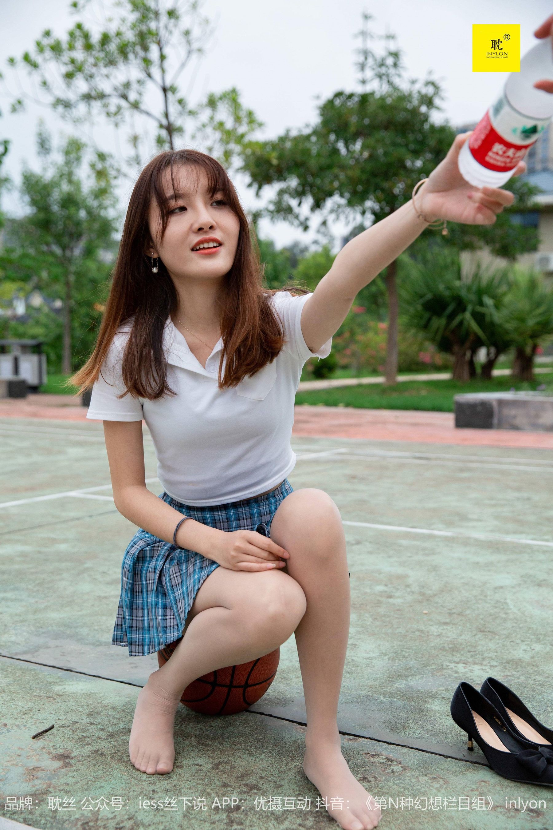 [IESS异思趣向]第N种幻想 婉萍札记① 婉萍  丝袜美腿套图第9张