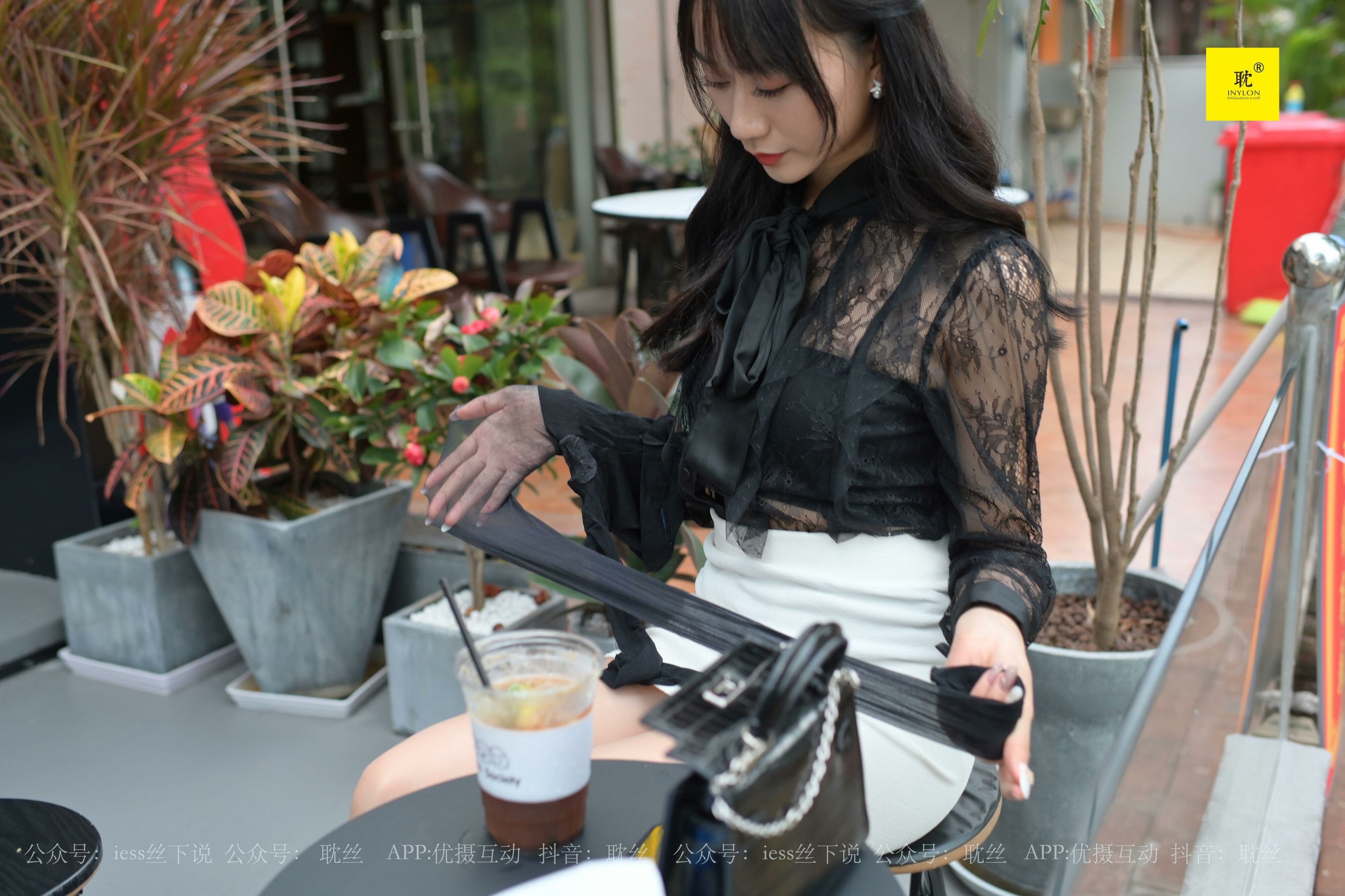 [IESS异思趣向]第N种幻想 咖啡厅的意外④  丝袜美腿丝足套图第16张