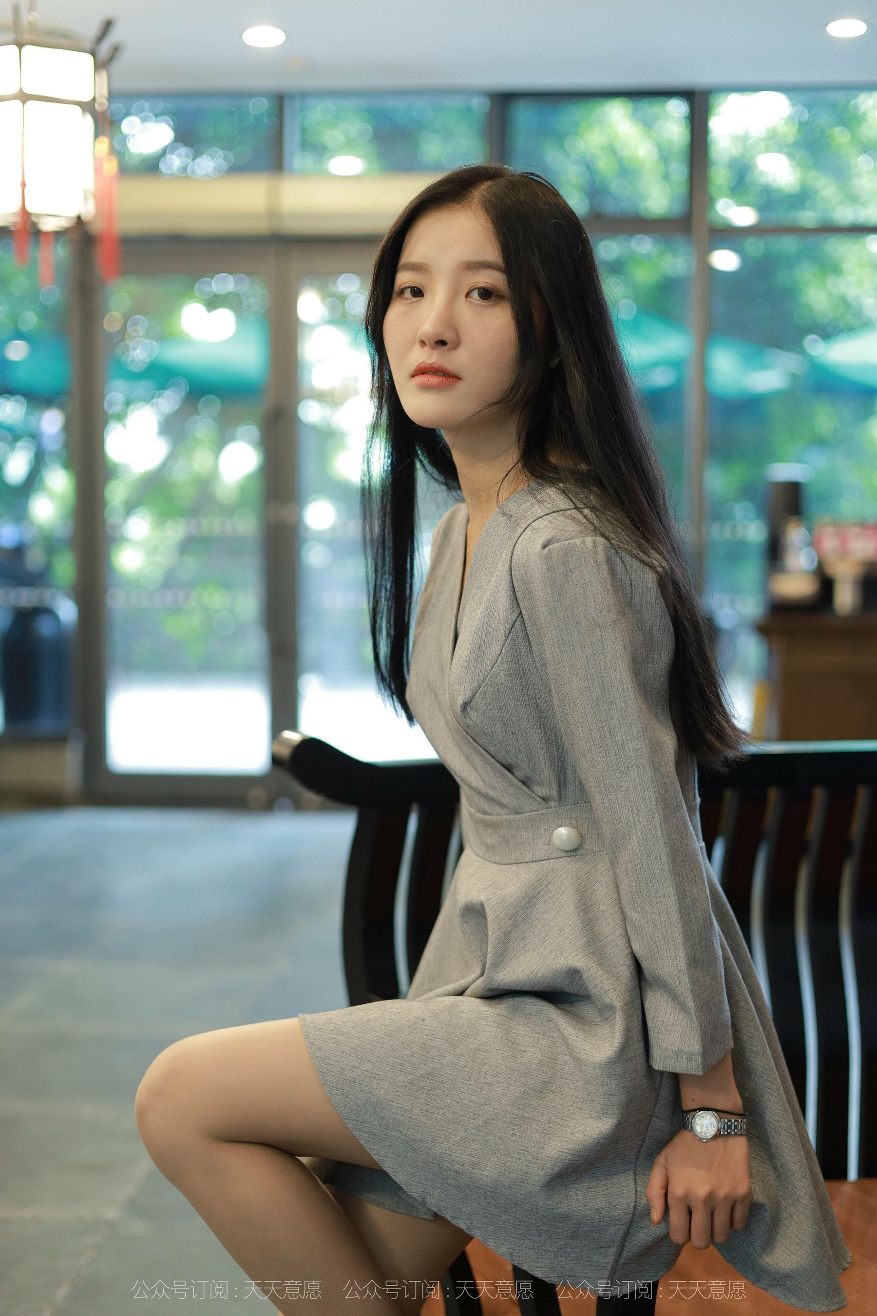 [异思趣向IESS]  模特 婉苹 《美女配咖啡》第4张