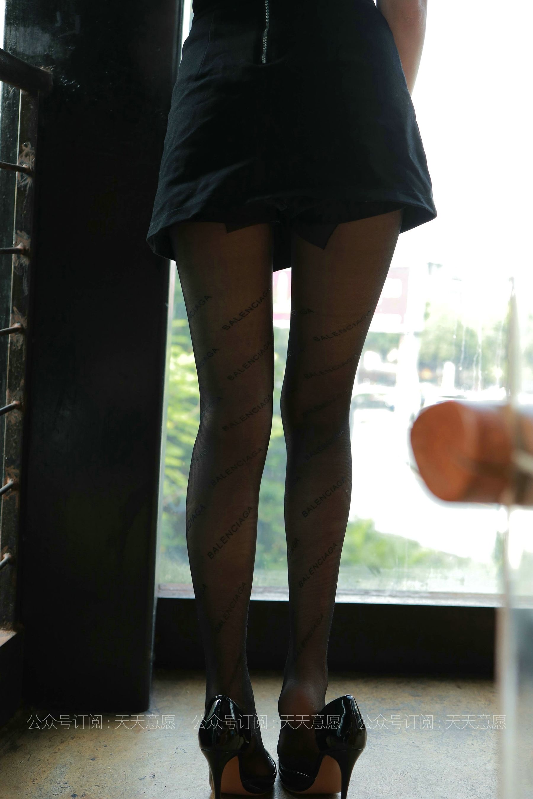[IESS异思趣向]  模特：九妹《最美职业装》第16张