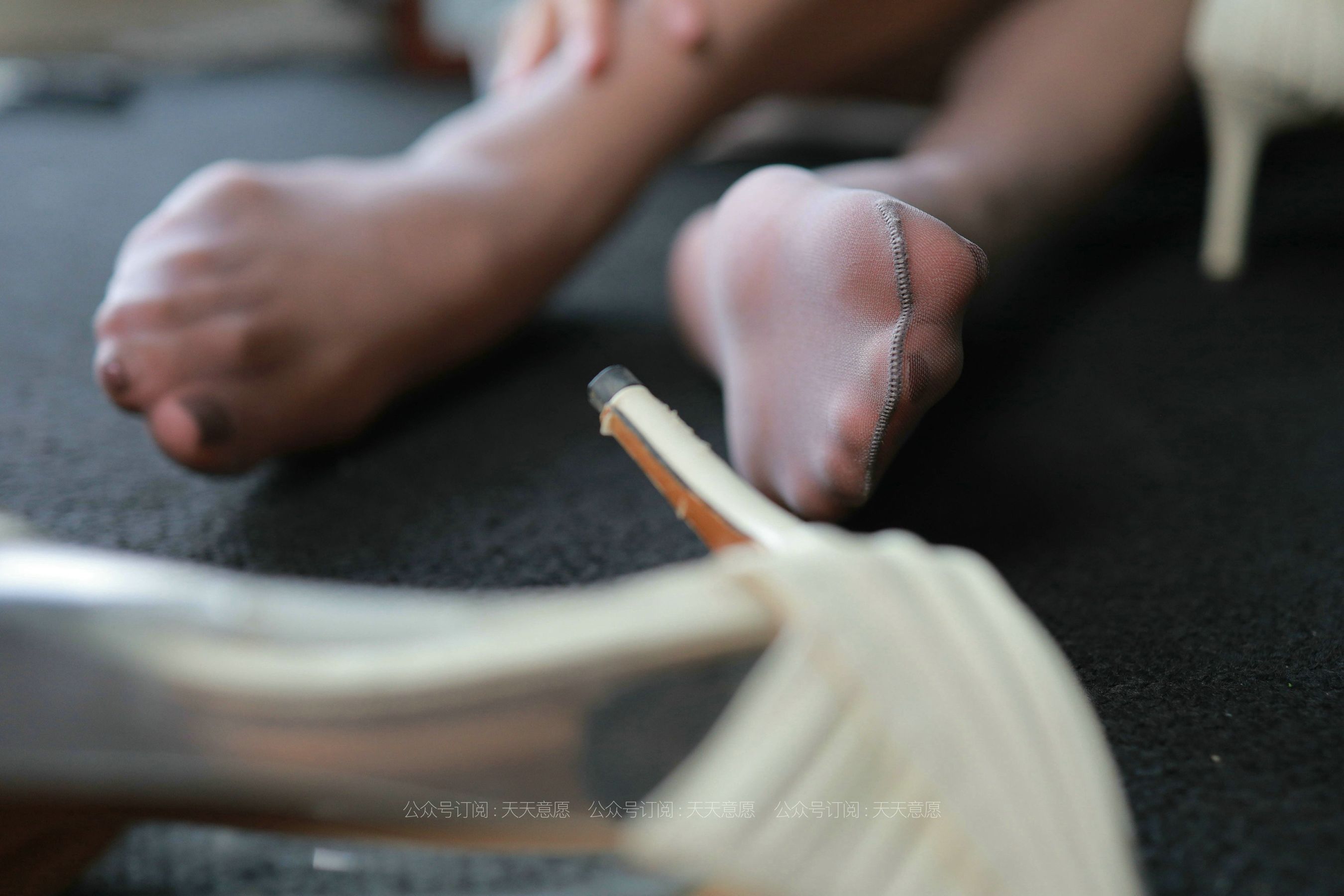 [IESS异思趣向]  模特：羽西《性感青花瓷》第15张