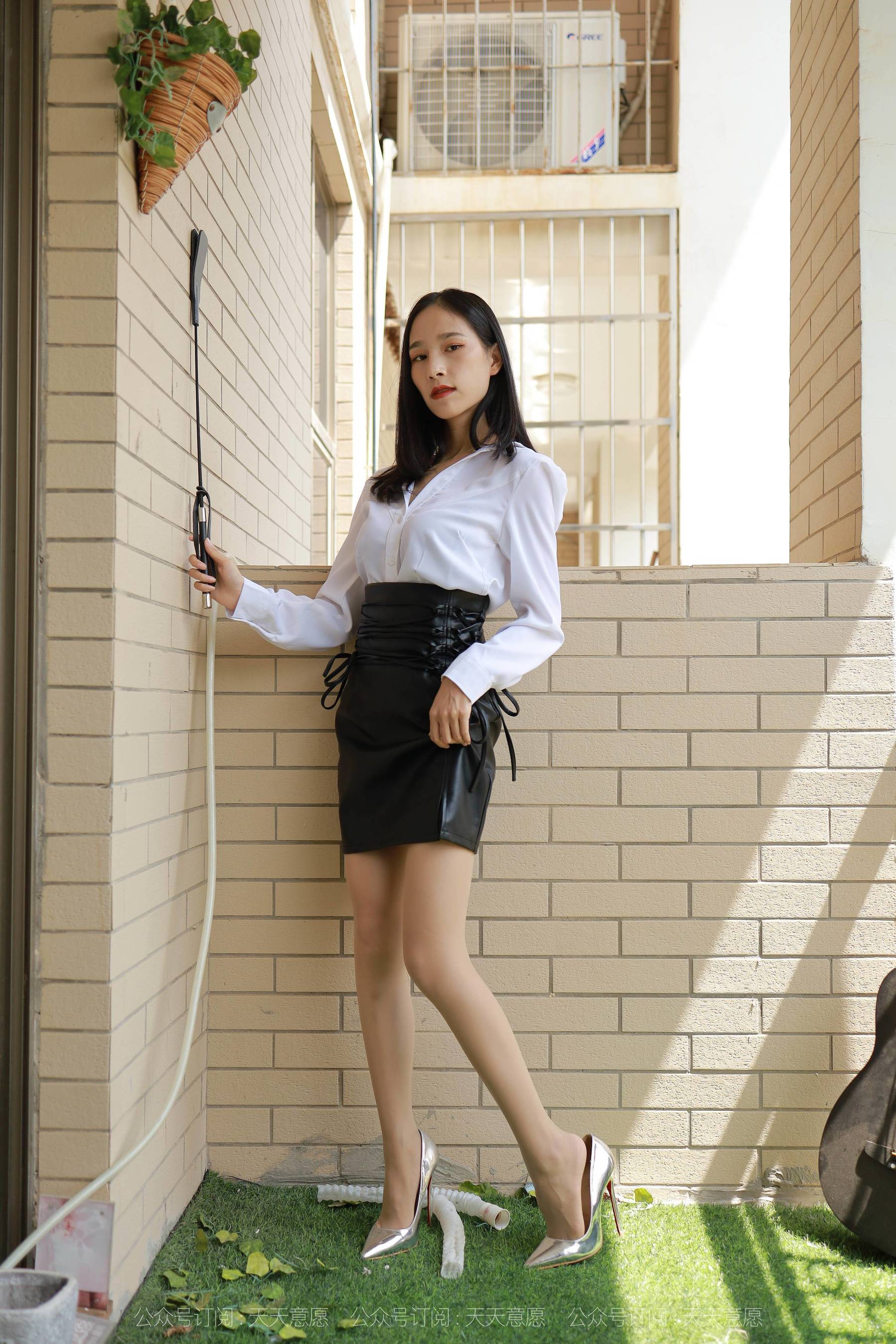 [IESS异思趣向]  模特：美子《性感绑带裙》第5张