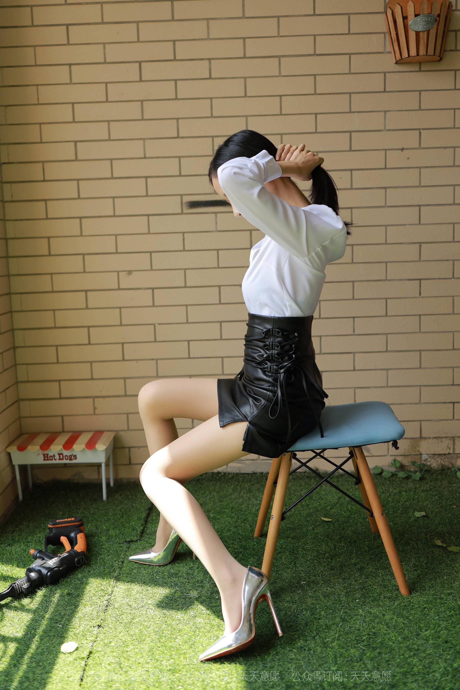 [IESS异思趣向]  模特：美子《性感绑带裙》第14张