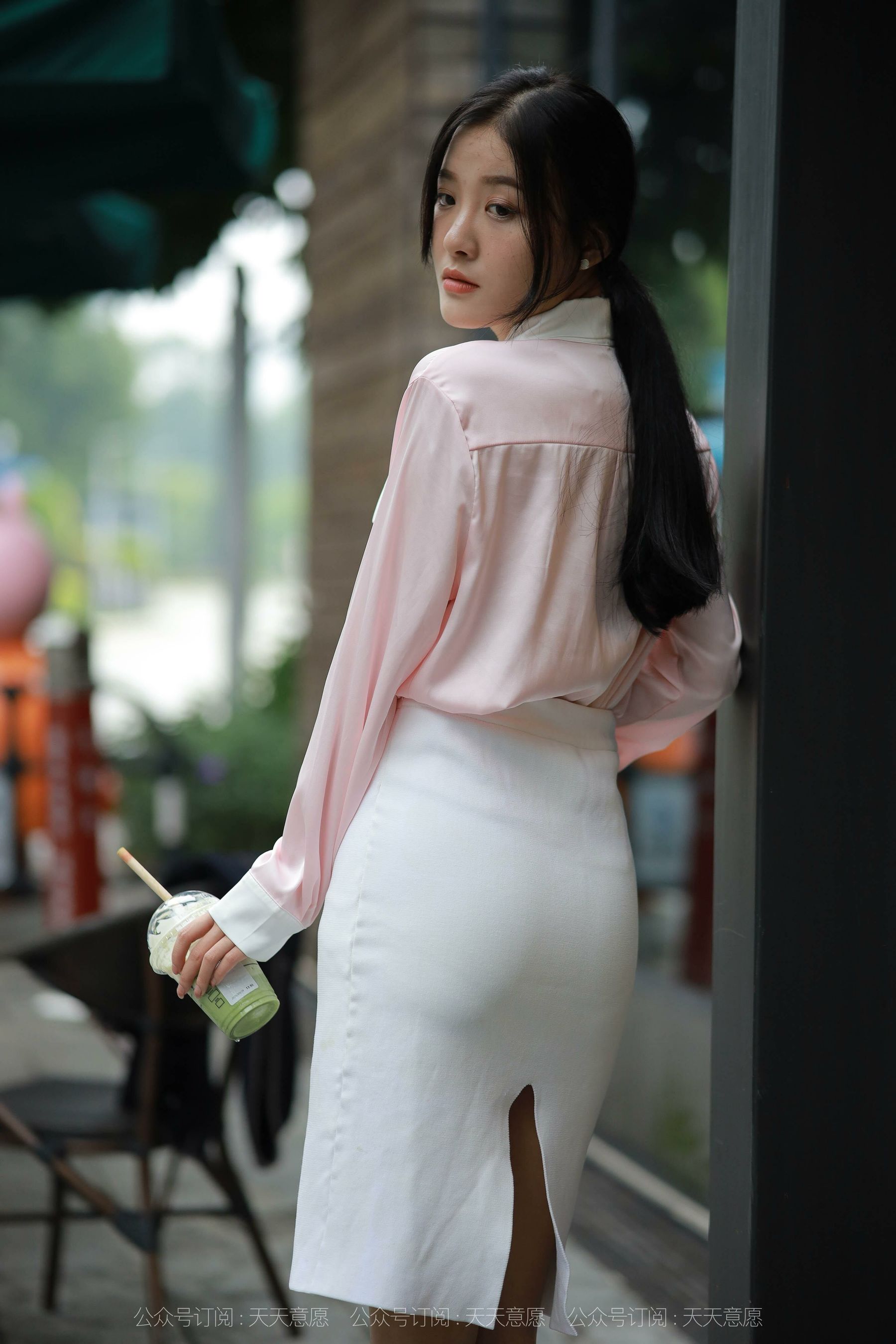 [异思趣向IESS] 模特 婉苹 《粉红色的回忆》第10张